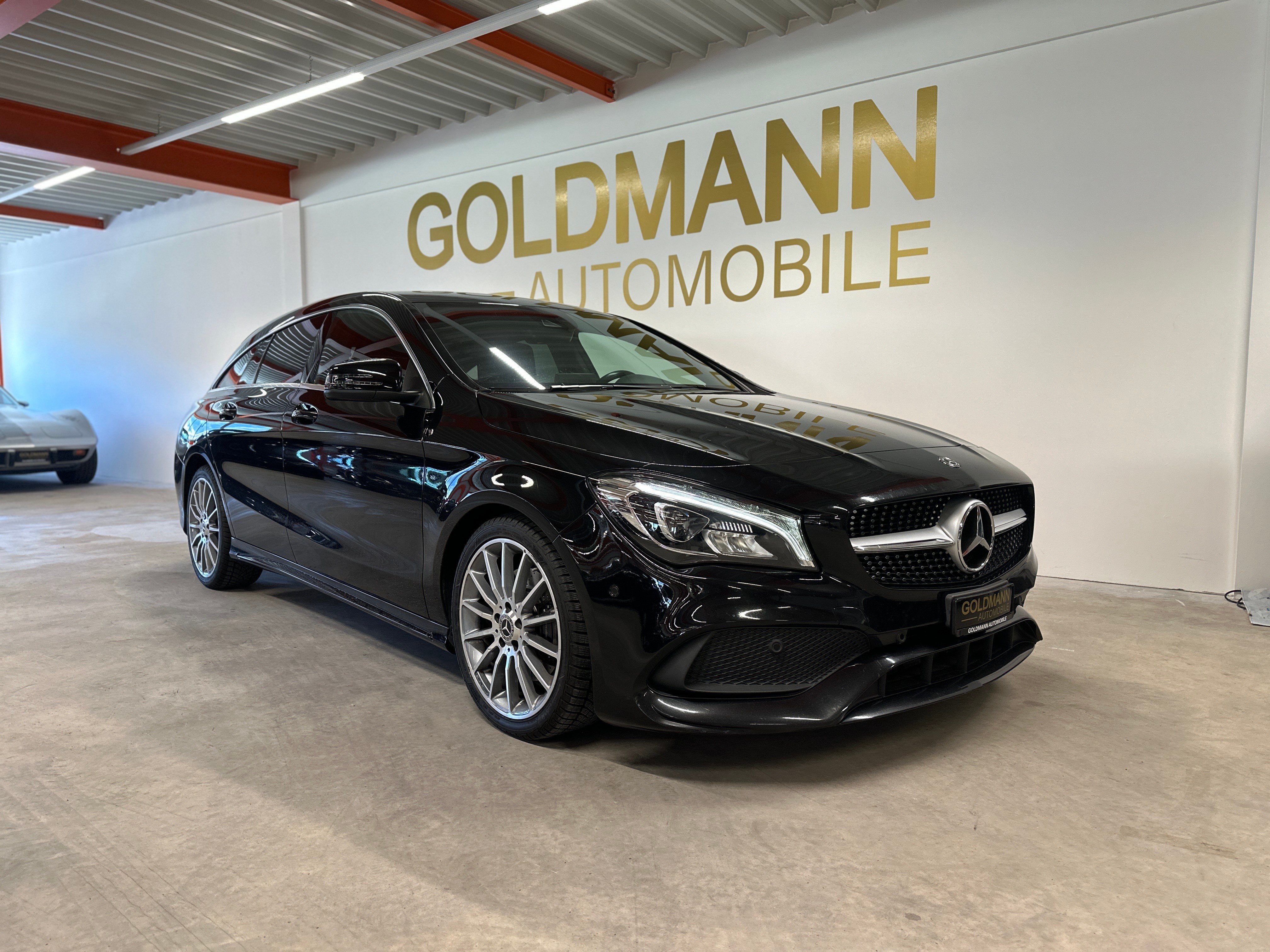 MERCEDES-BENZ CLA Shooting Brake 250 AMG Line 4Matic 7G-DCT