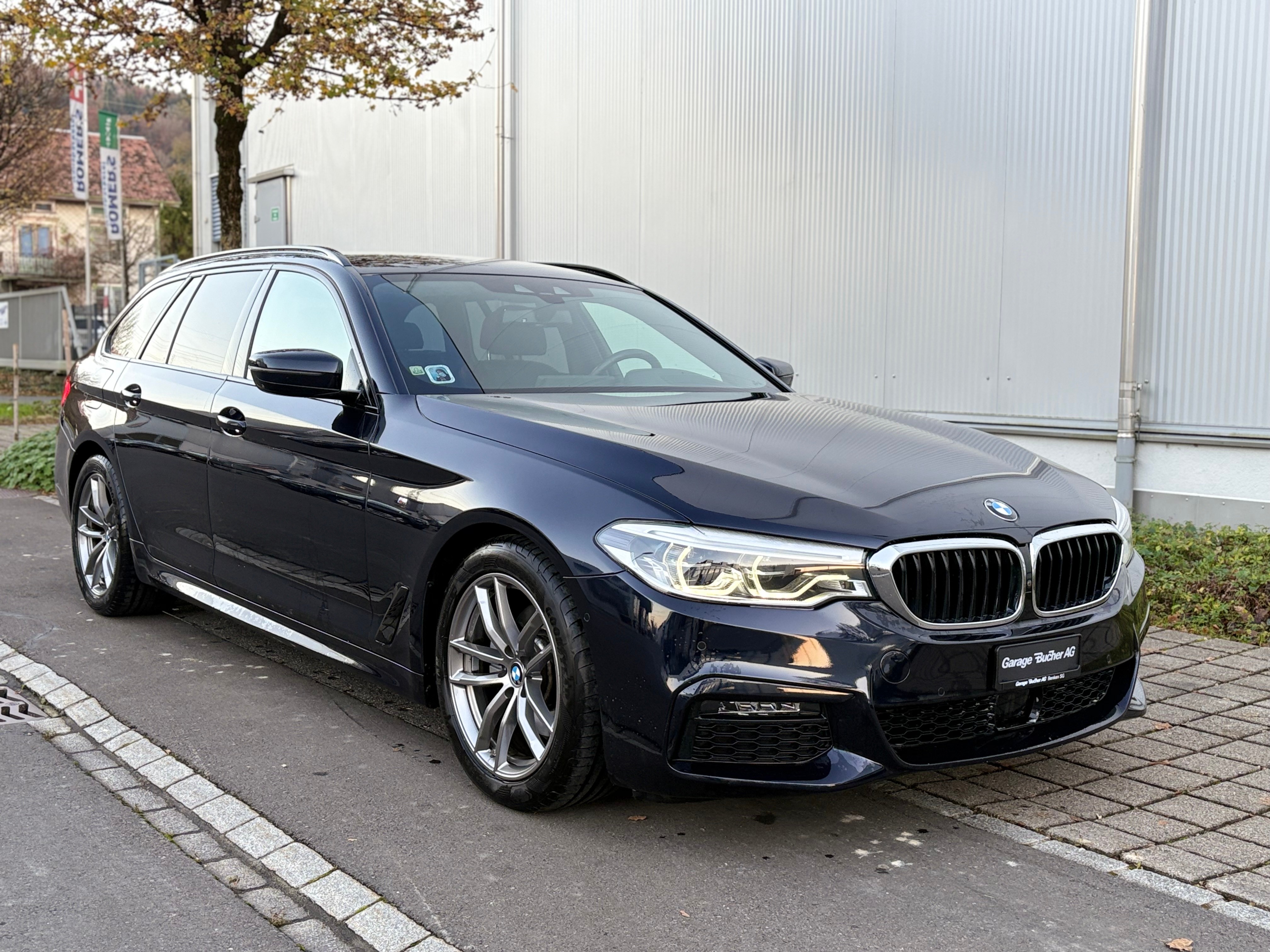 BMW 520d xDrive Touring Steptronic M-Sport