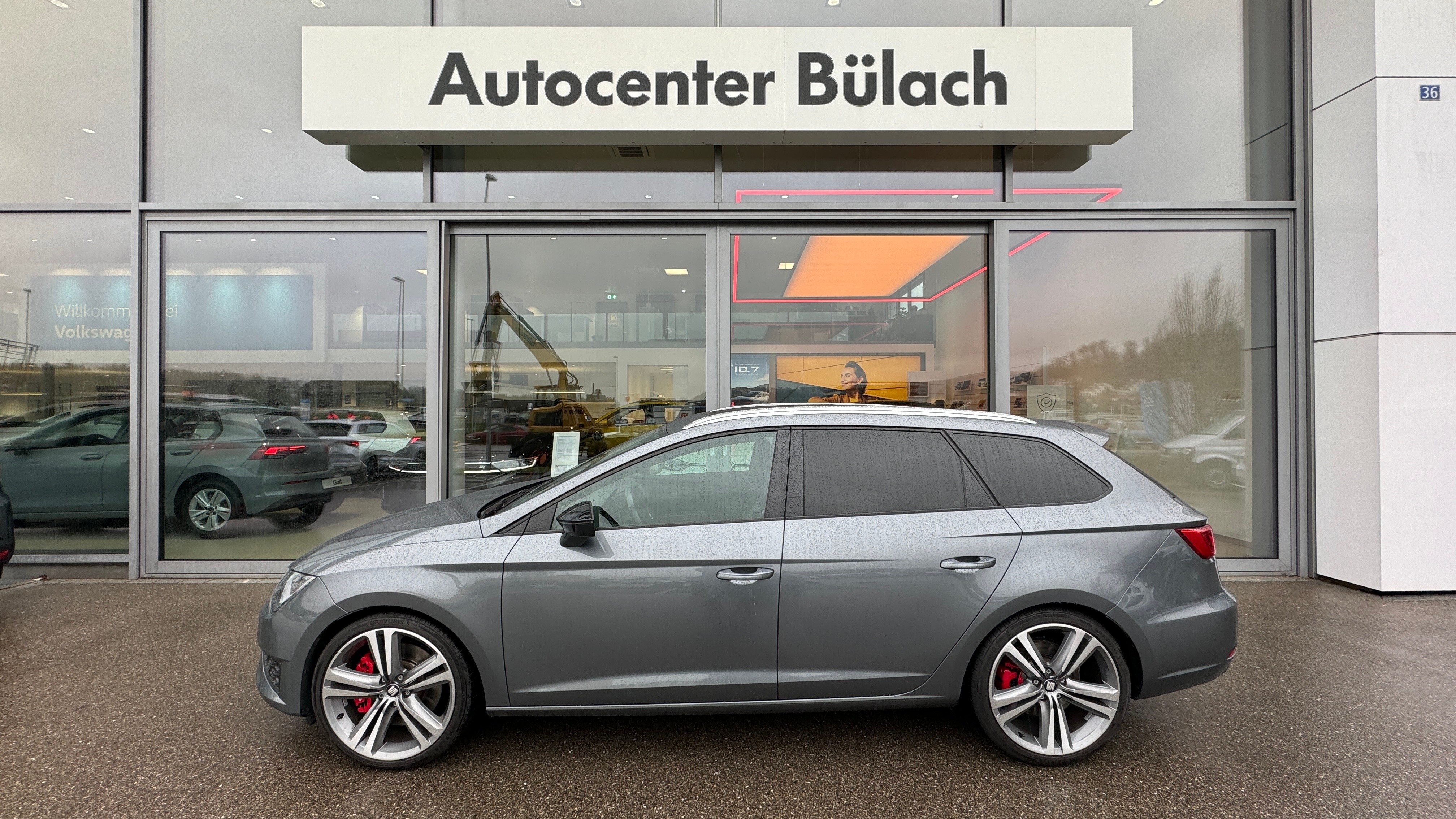 SEAT Leon ST 2.0 TSI Cupra 280 DSG