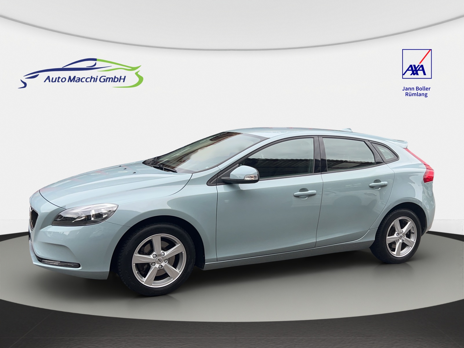 VOLVO V40 T3 Kinetic