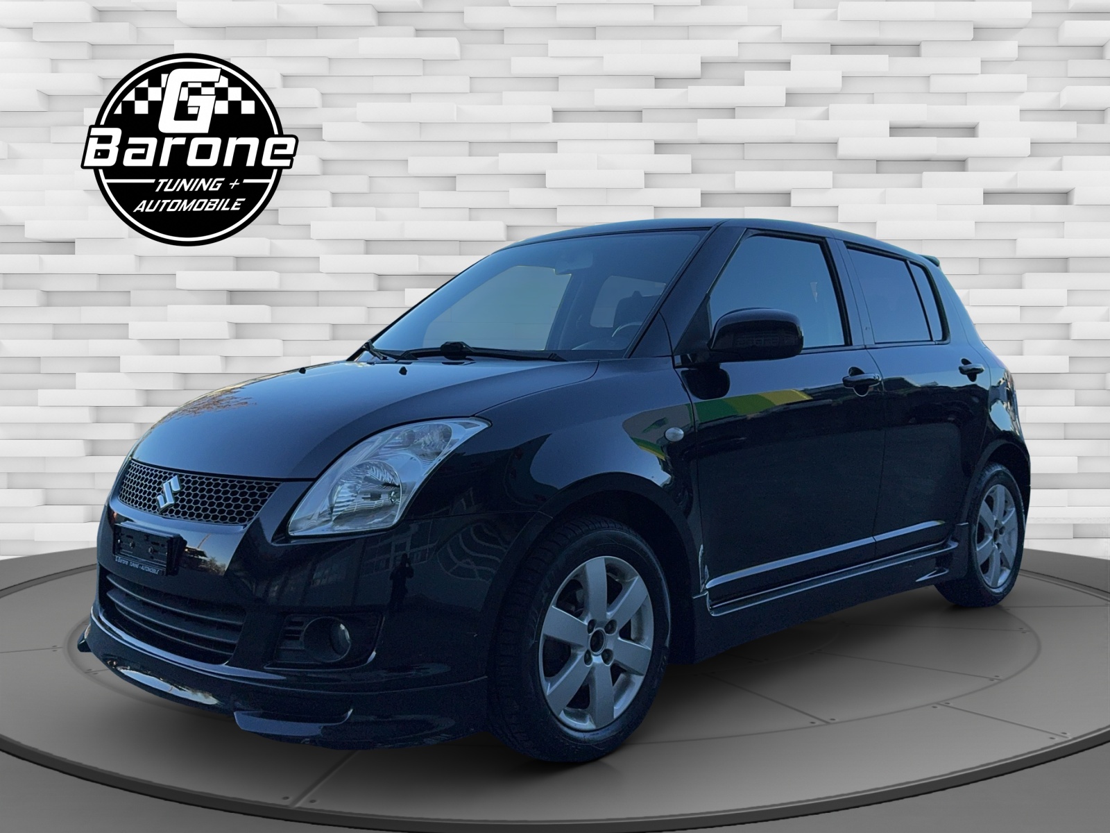 SUZUKI Swift 1.3i 16V GL Top 4x4