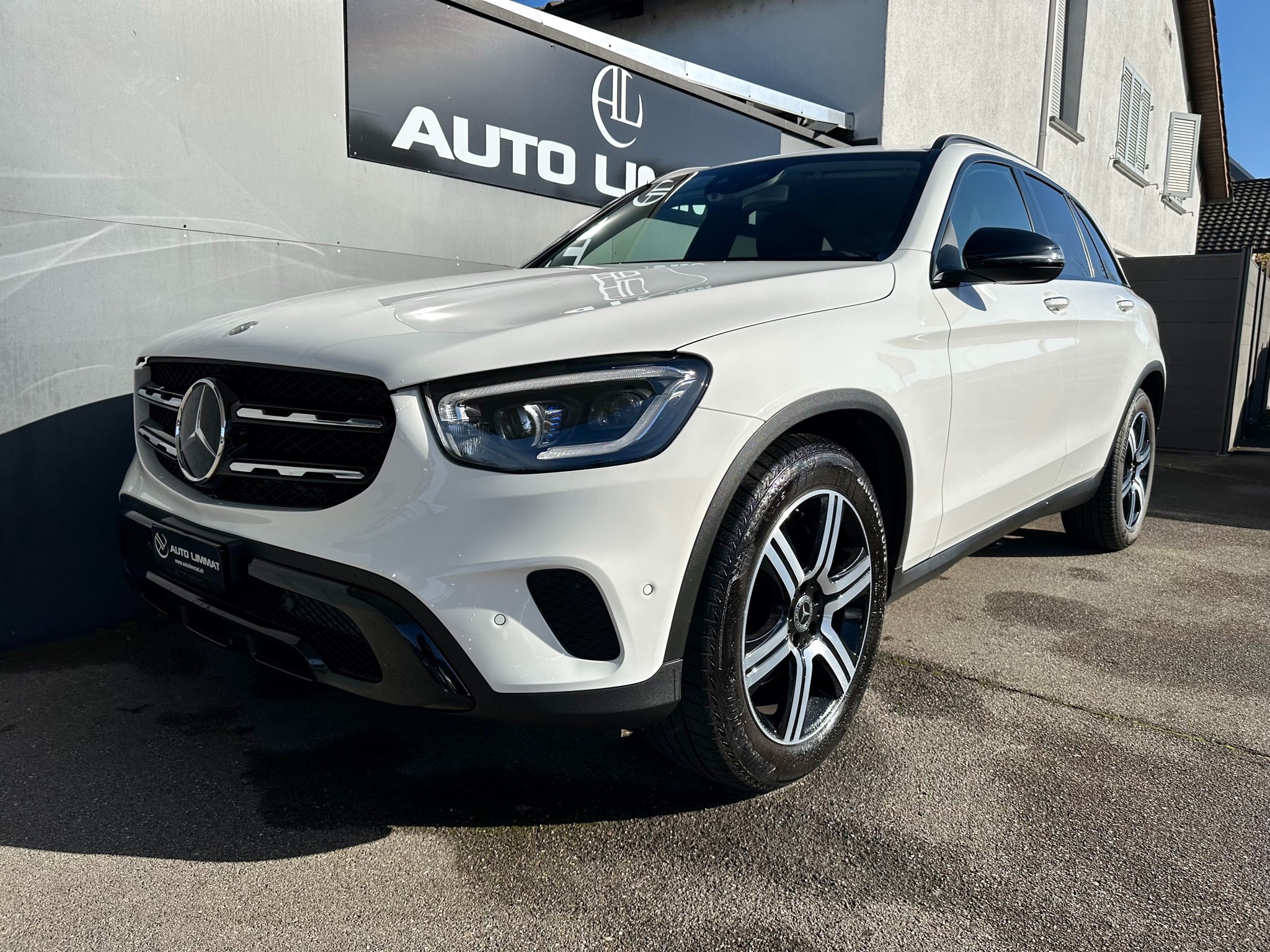 MERCEDES-BENZ GLC 300 d 4Matic 9G-Tronic