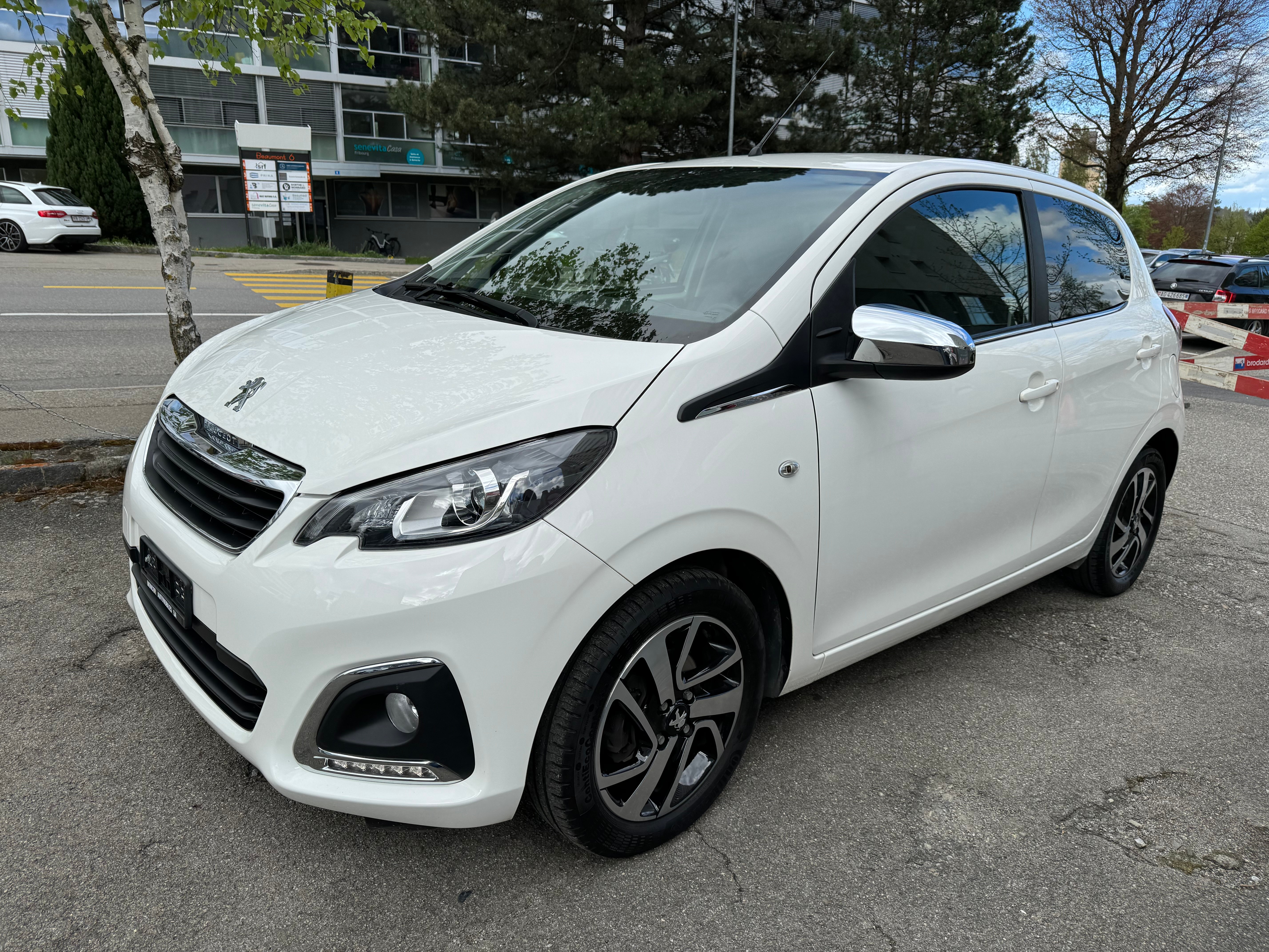 PEUGEOT 108 1.0 VTi Allure ETG