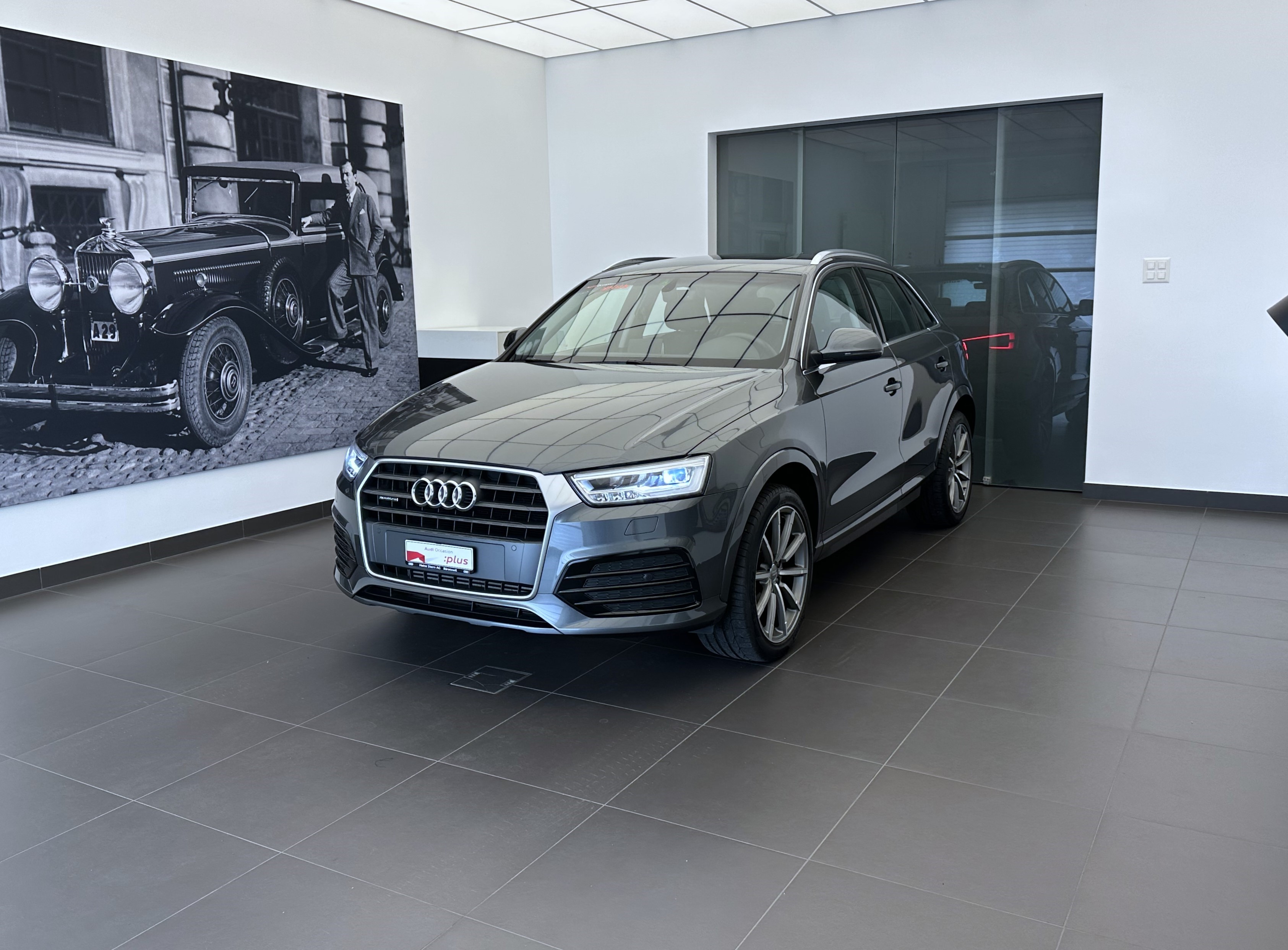 AUDI Q3 2.0 TFSI design quattro S-tronic