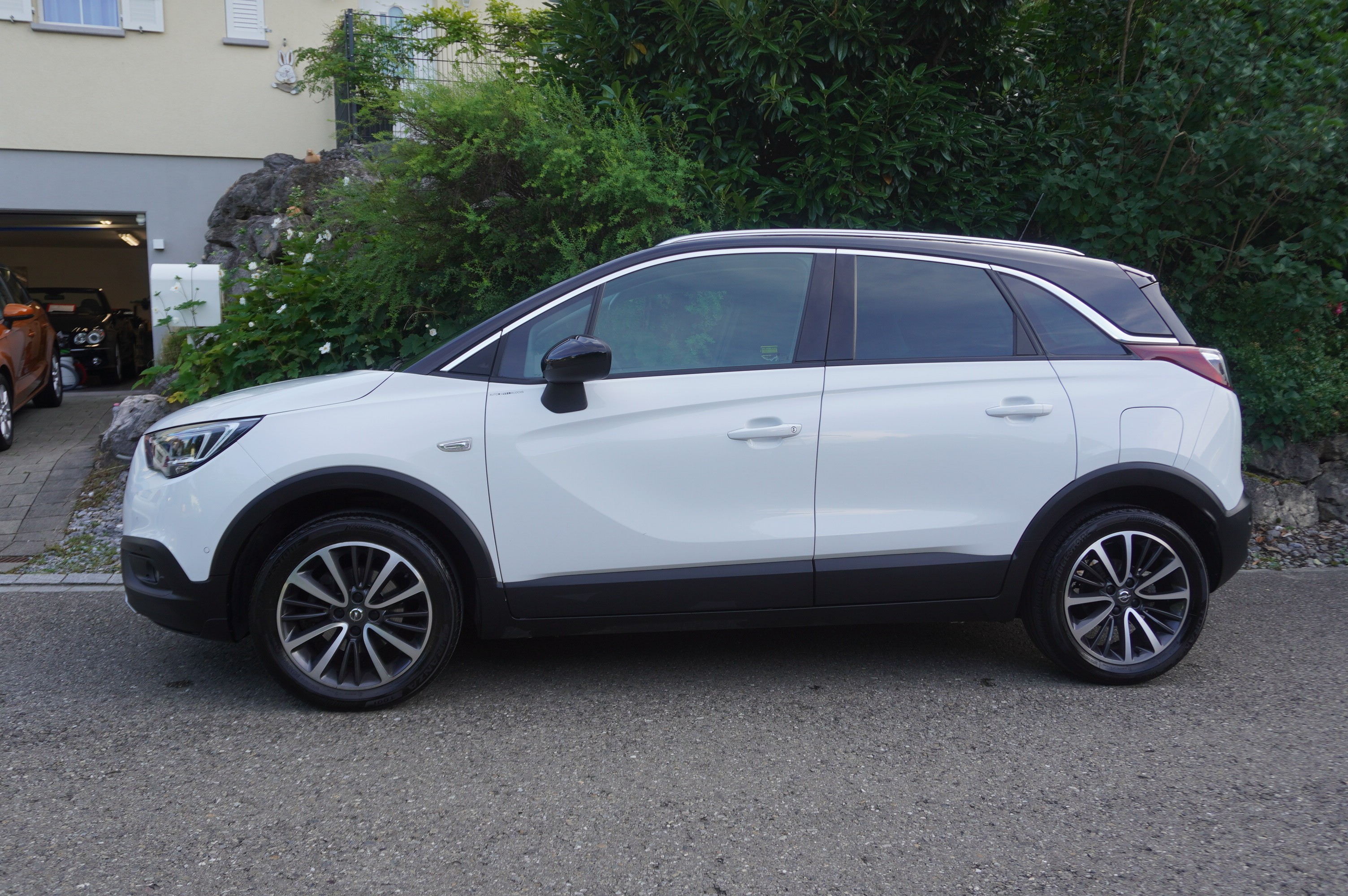 OPEL Crossland X 130 1.2i Ultimate Automat