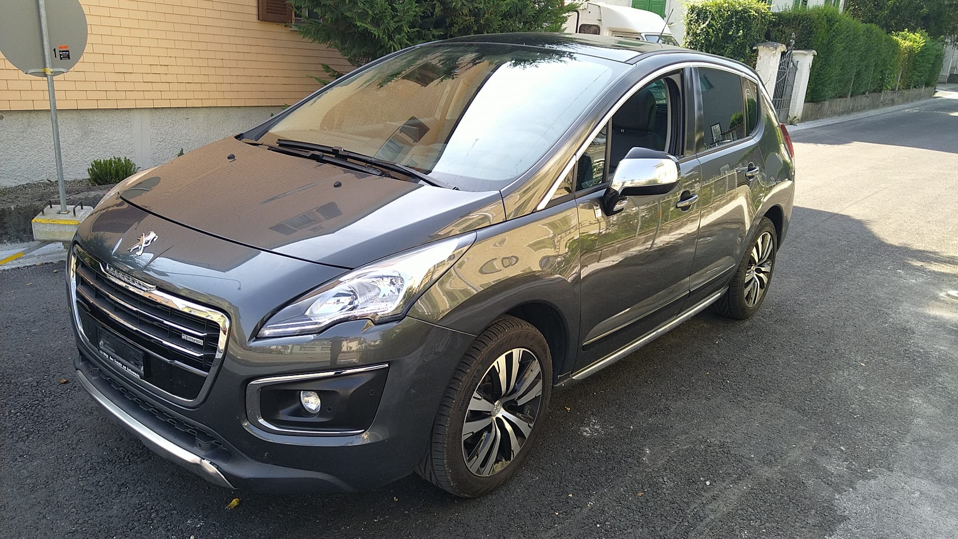 PEUGEOT 3008 HYbrid4 2.0 HDI ETG6