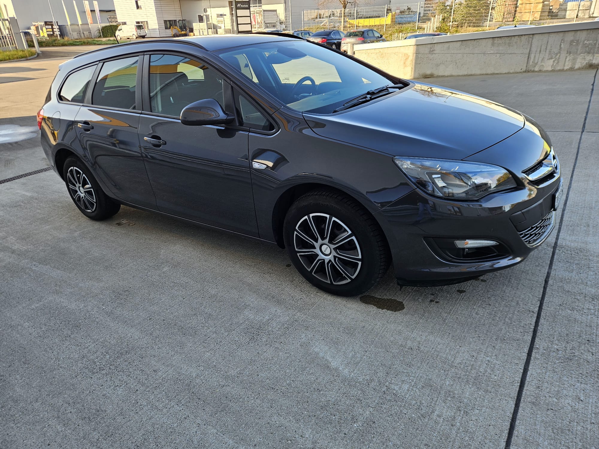 OPEL Astra SportsTourer 1.4i 16V Turbo Sport Automatic