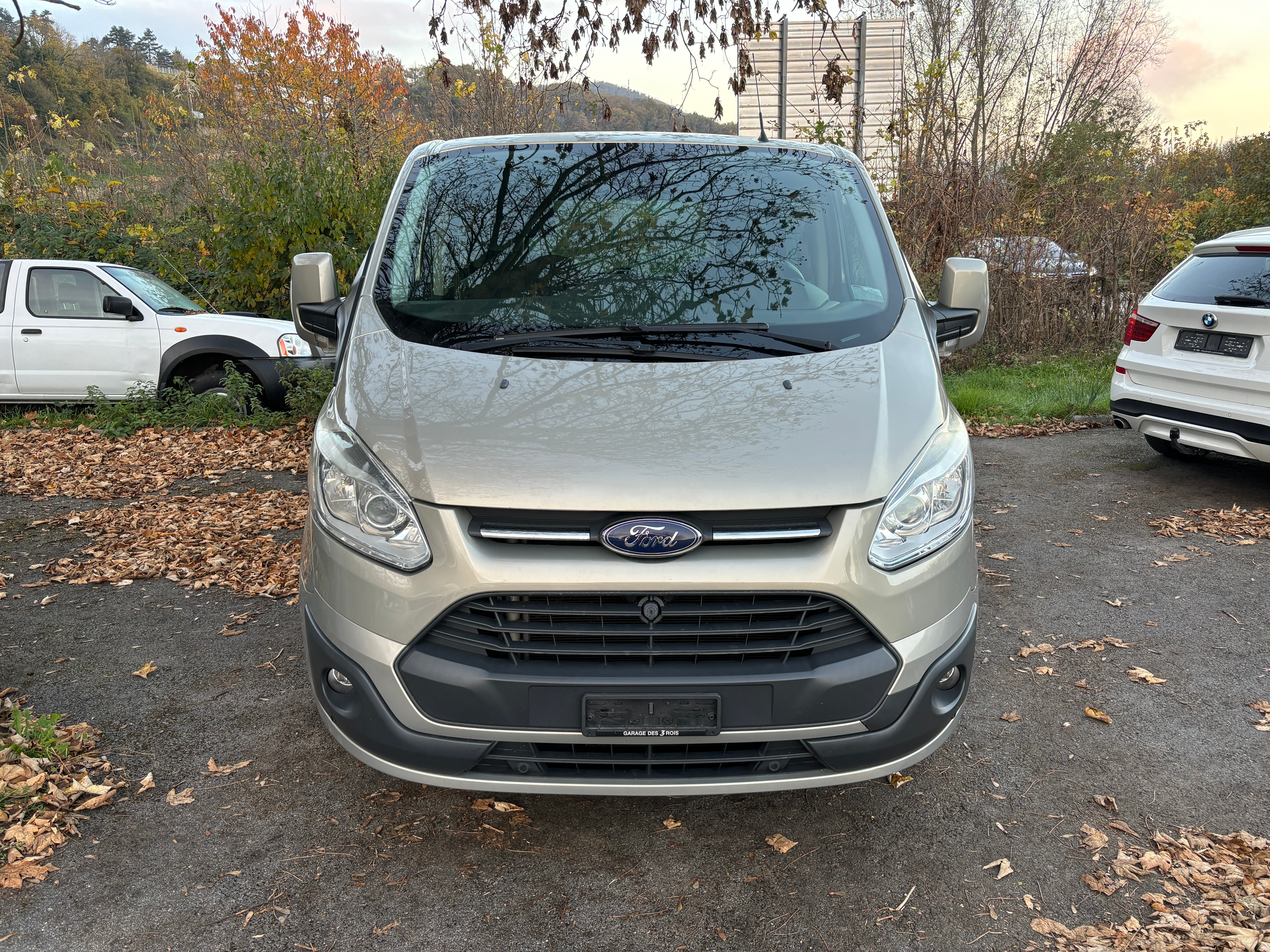 FORD Tourneo Custom 300 L1H1 Limited