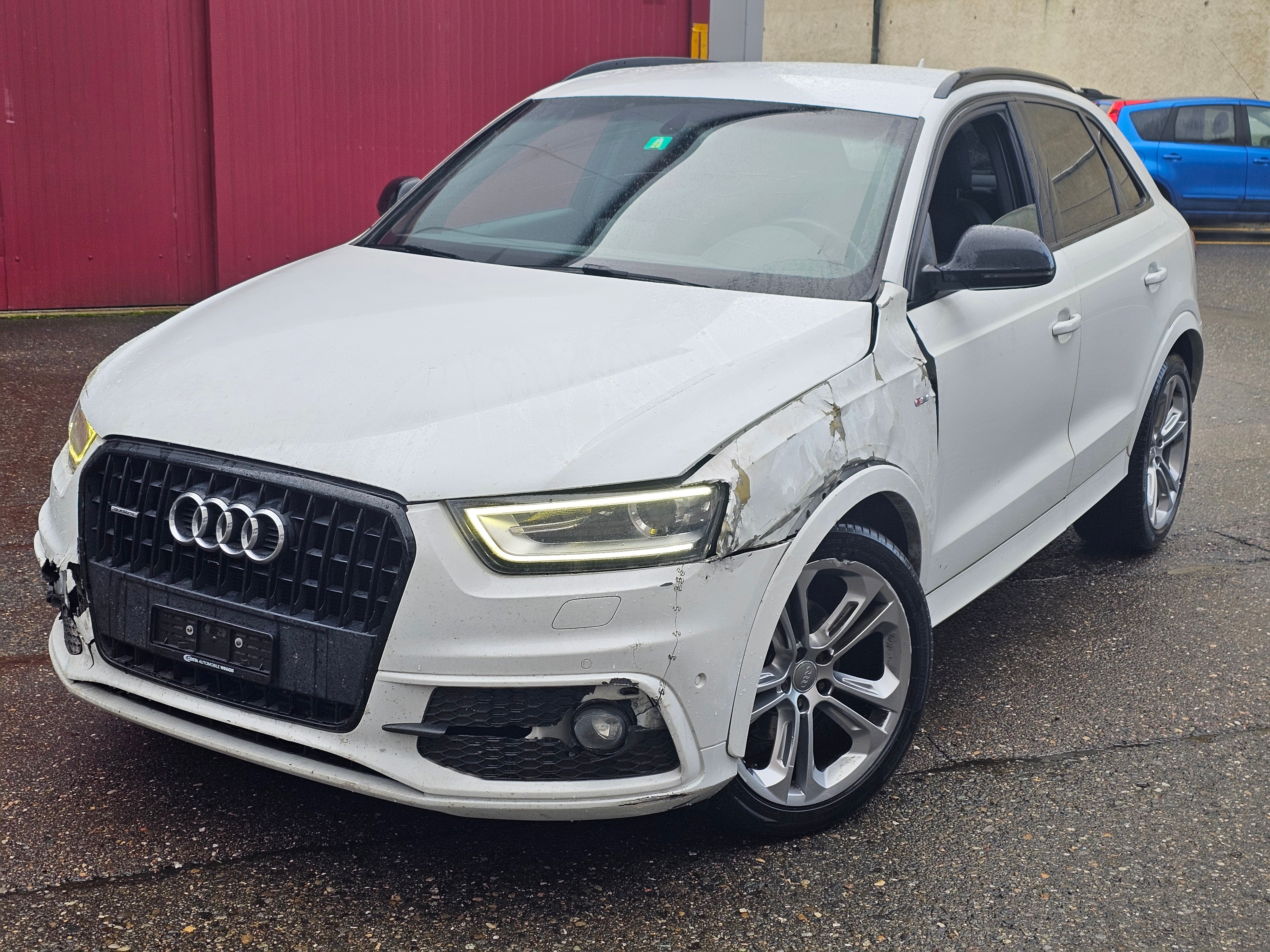 AUDI Q3 2.0 TFSI quattro S-tronic