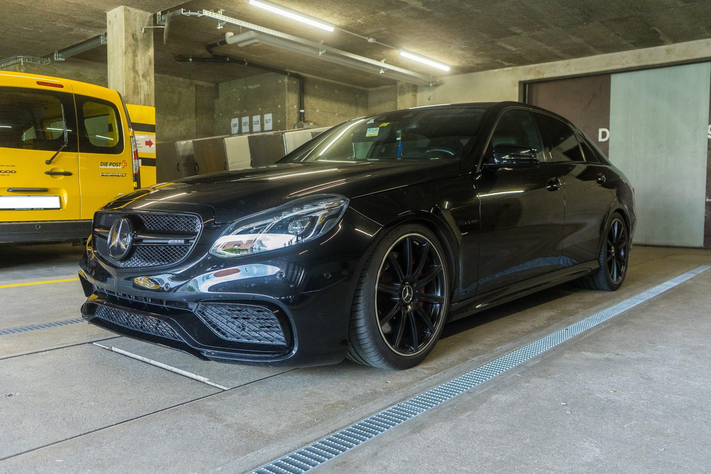 MERCEDES-BENZ E 63 AMG Speedshift