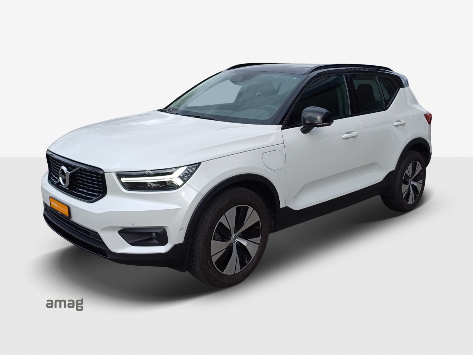 VOLVO XC40 T5 TwE R-Design Expression DCT