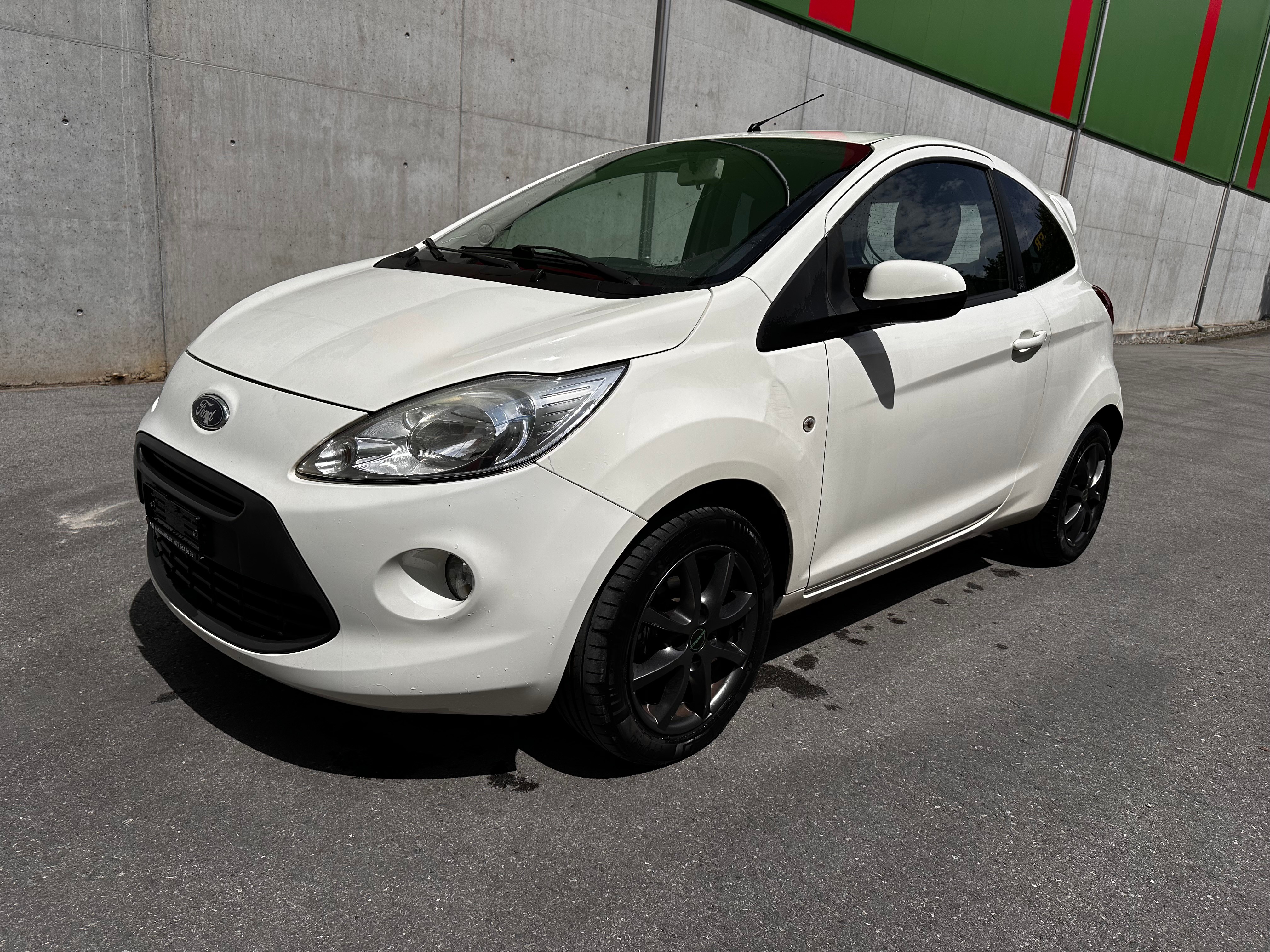 FORD KA 1.25 Titanium