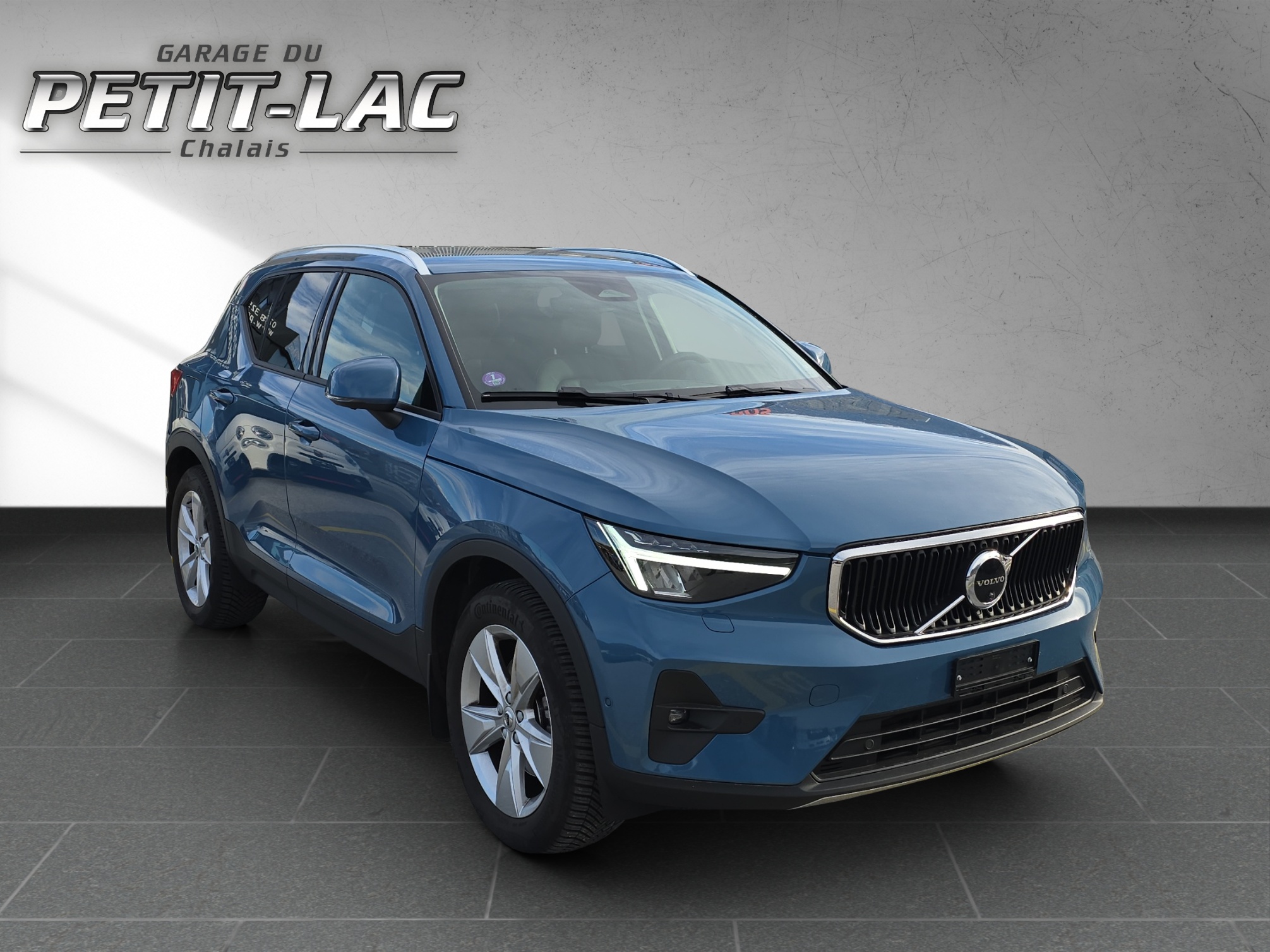 VOLVO XC40 B4 Benzin Mild Hybrid AWD Core DCT