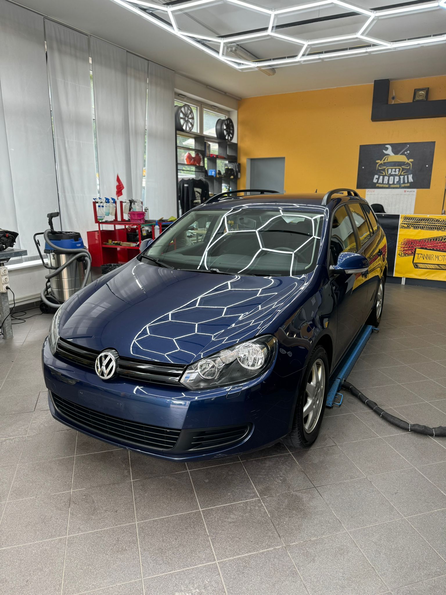 VW Golf Variant 1.6 TDI Team 4Motion