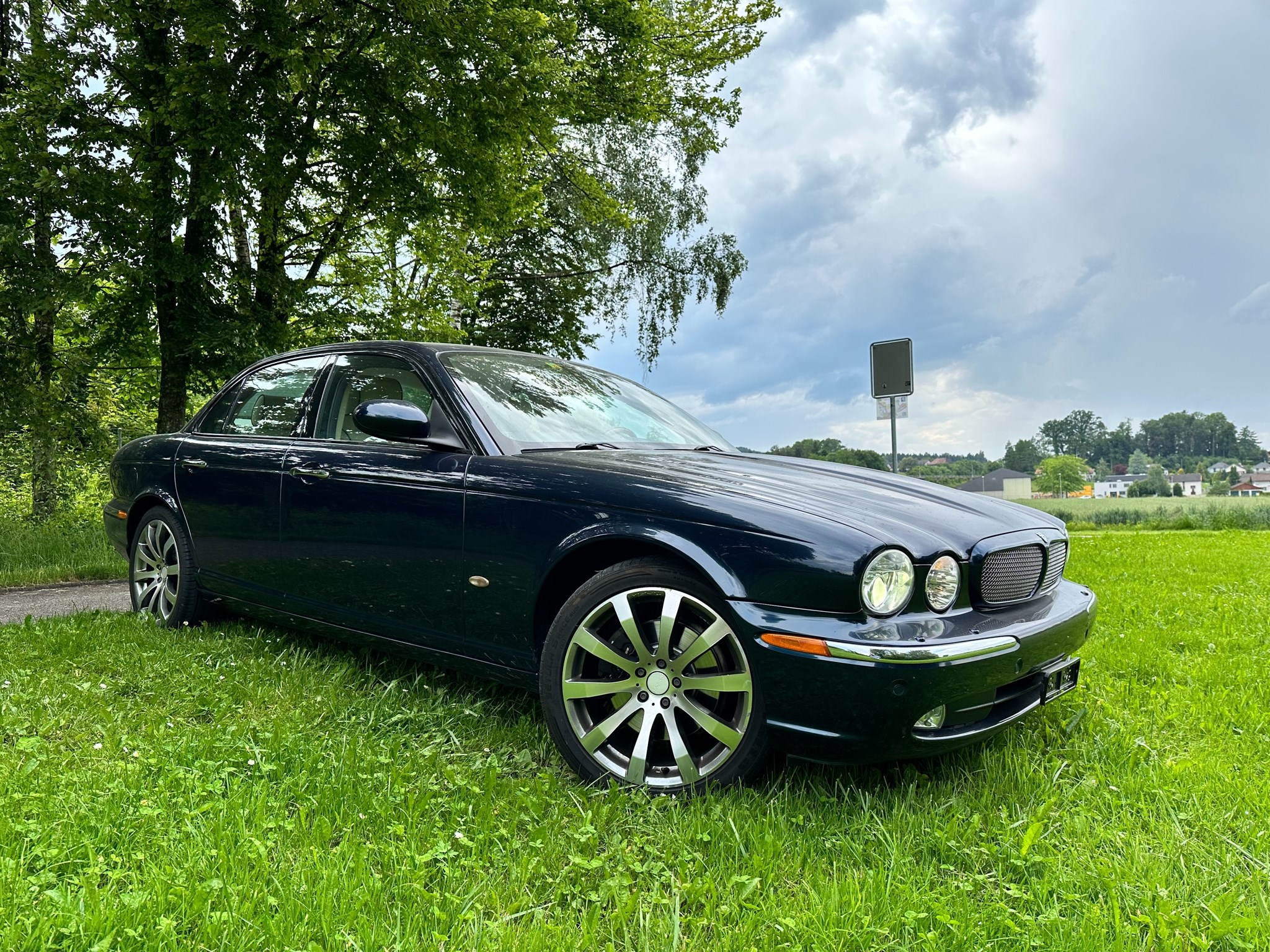 JAGUAR XJ6 2.7d V6 Executive