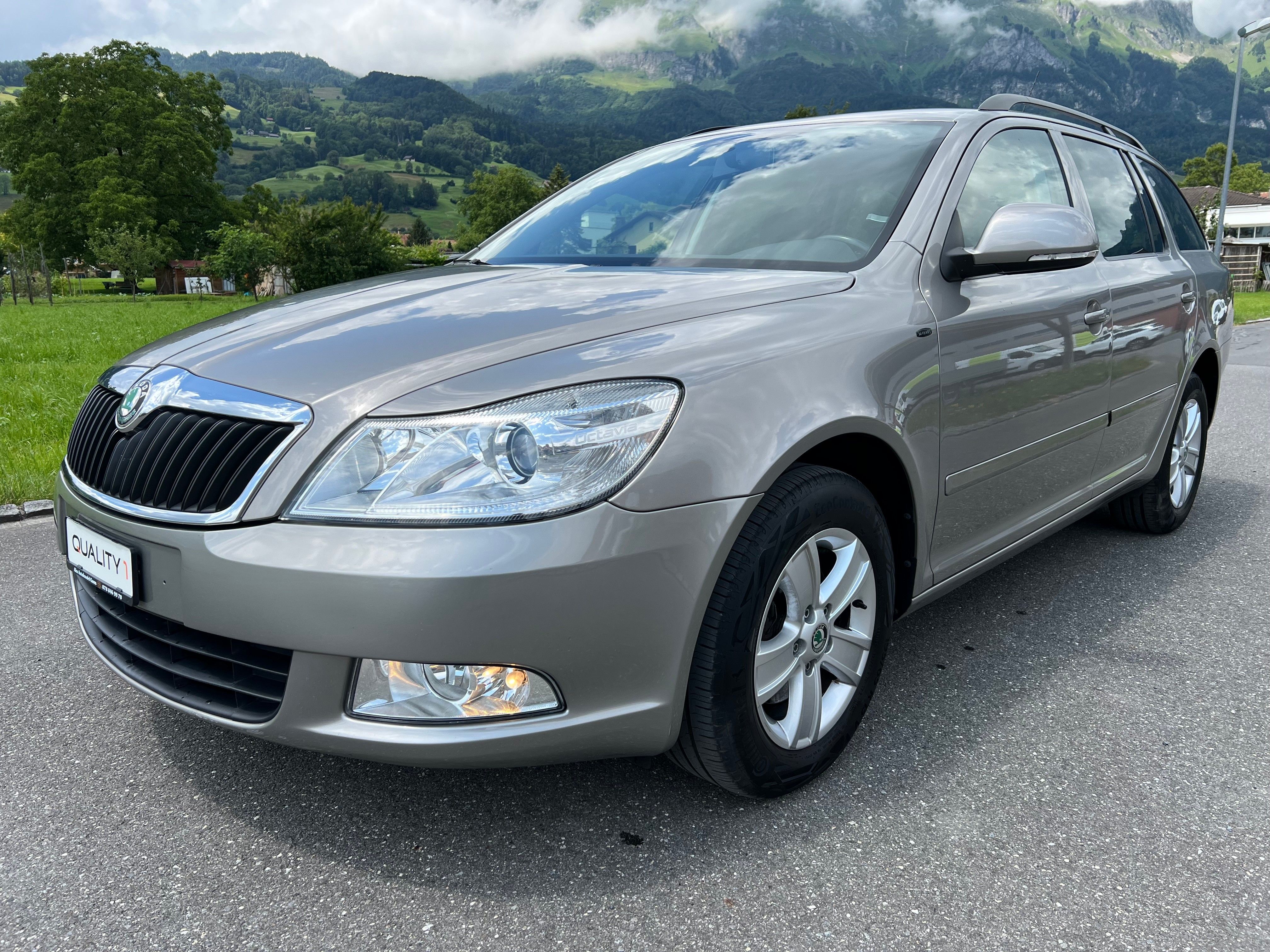 SKODA Octavia Combi 1.8 TSI 50Years 4x4