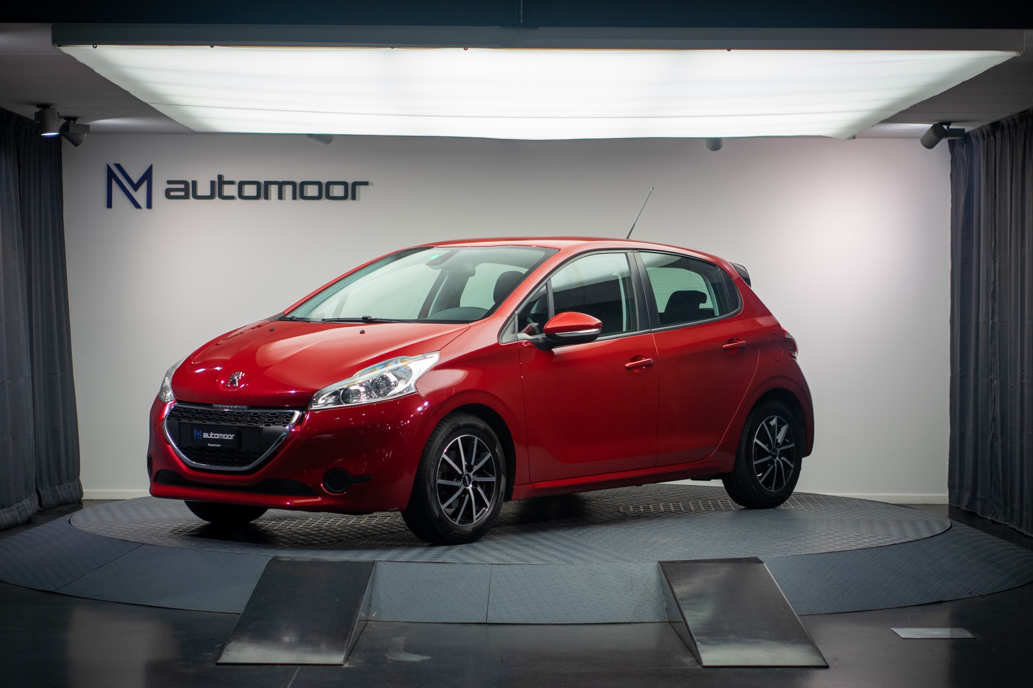 PEUGEOT 208 1.2 PureTech Active ETG5 *Automat* *ab MFK*