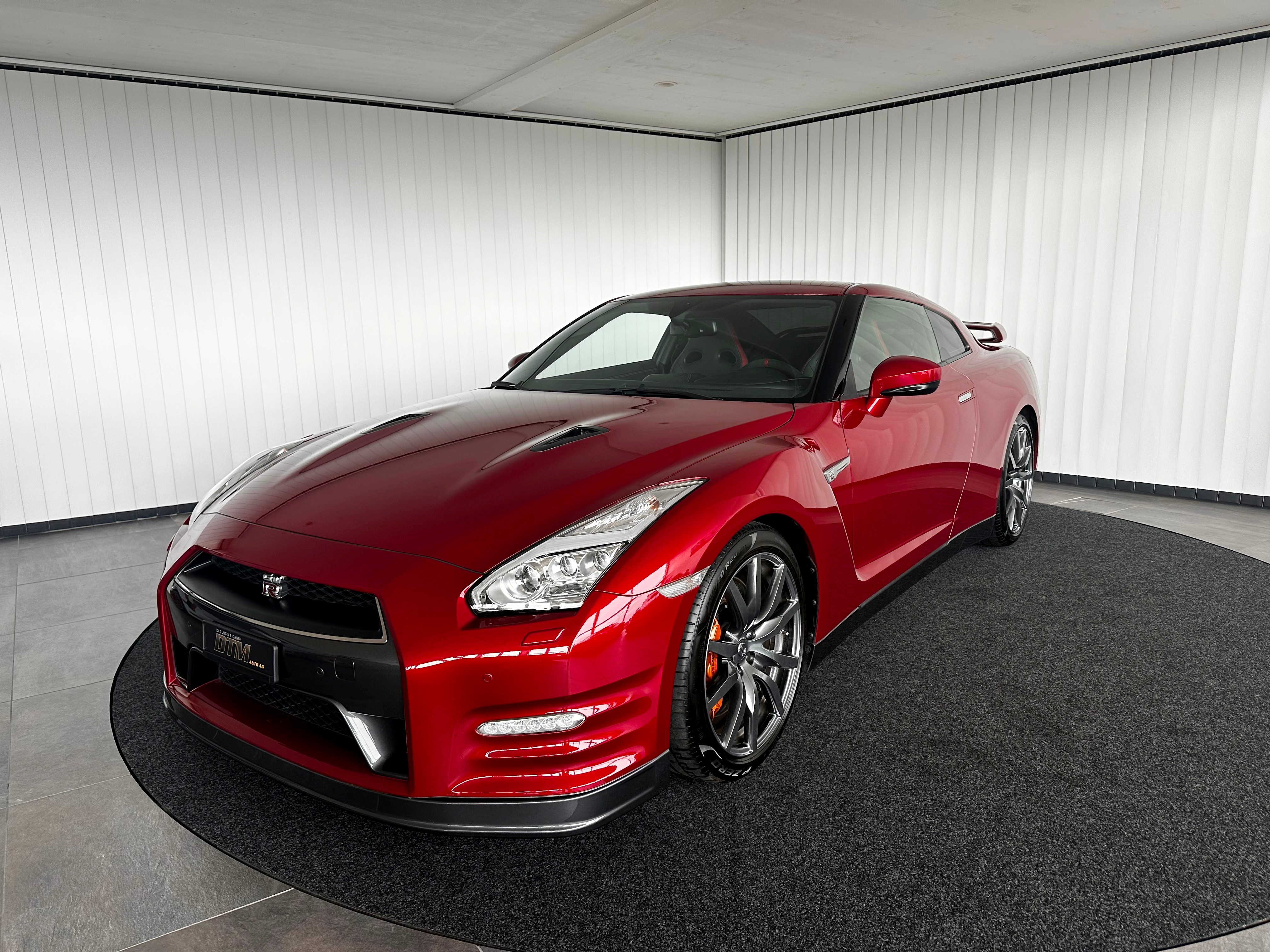 NISSAN GT-R 3.8 V6 BiT Premium Edition