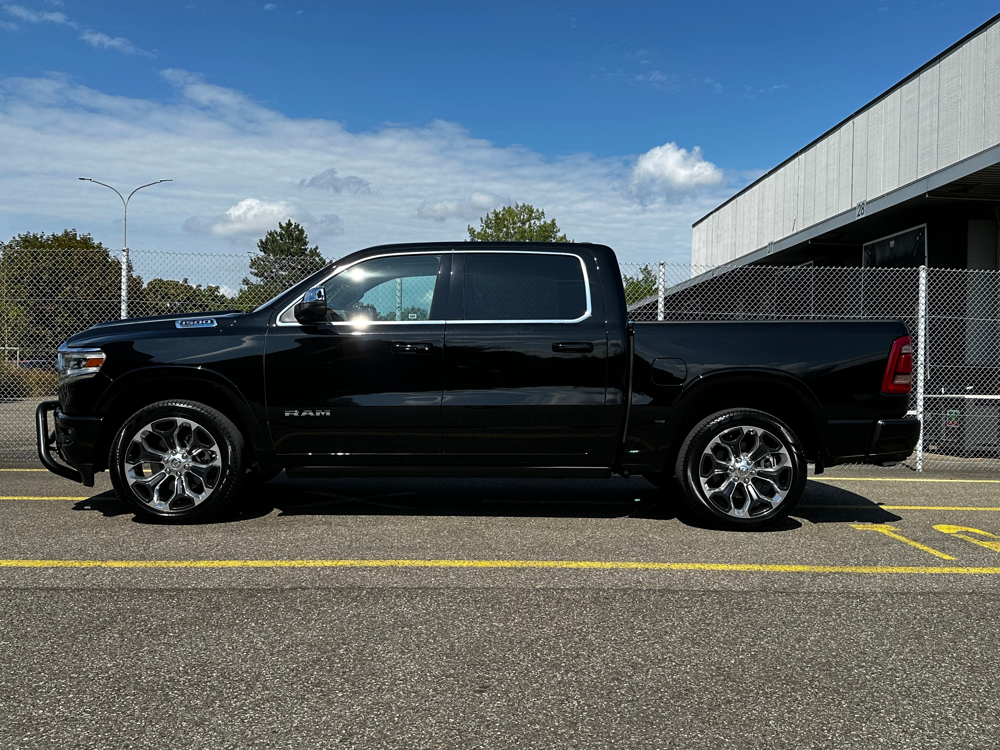 DODGE 1500 Crew Cab Longhorn 5.7 V8