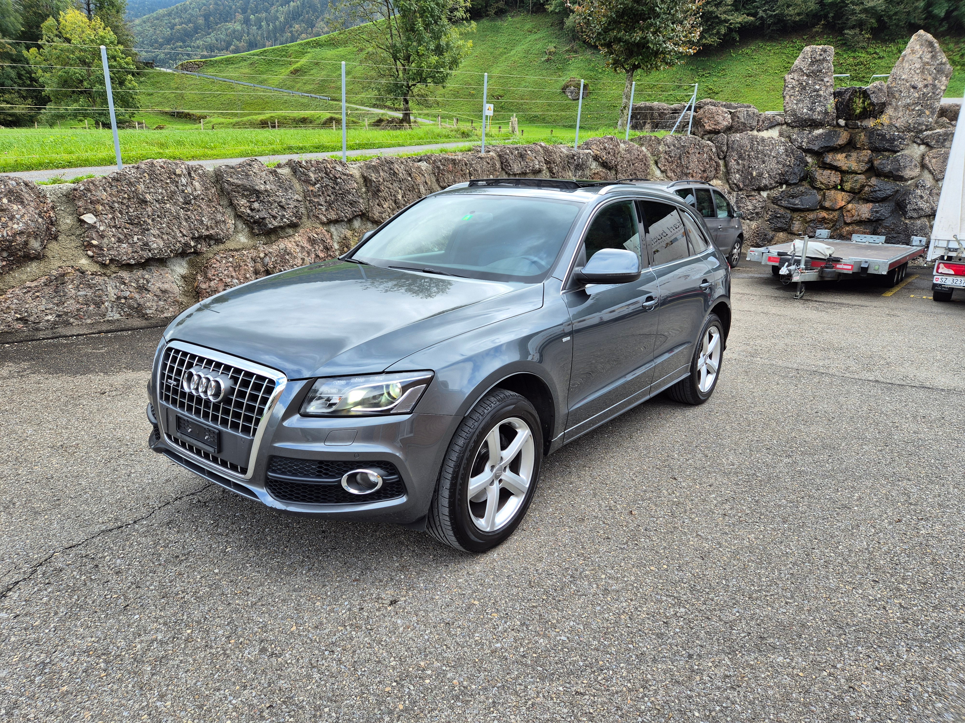 AUDI Q5 2.0 TFSI S-Line quattro S-tronic