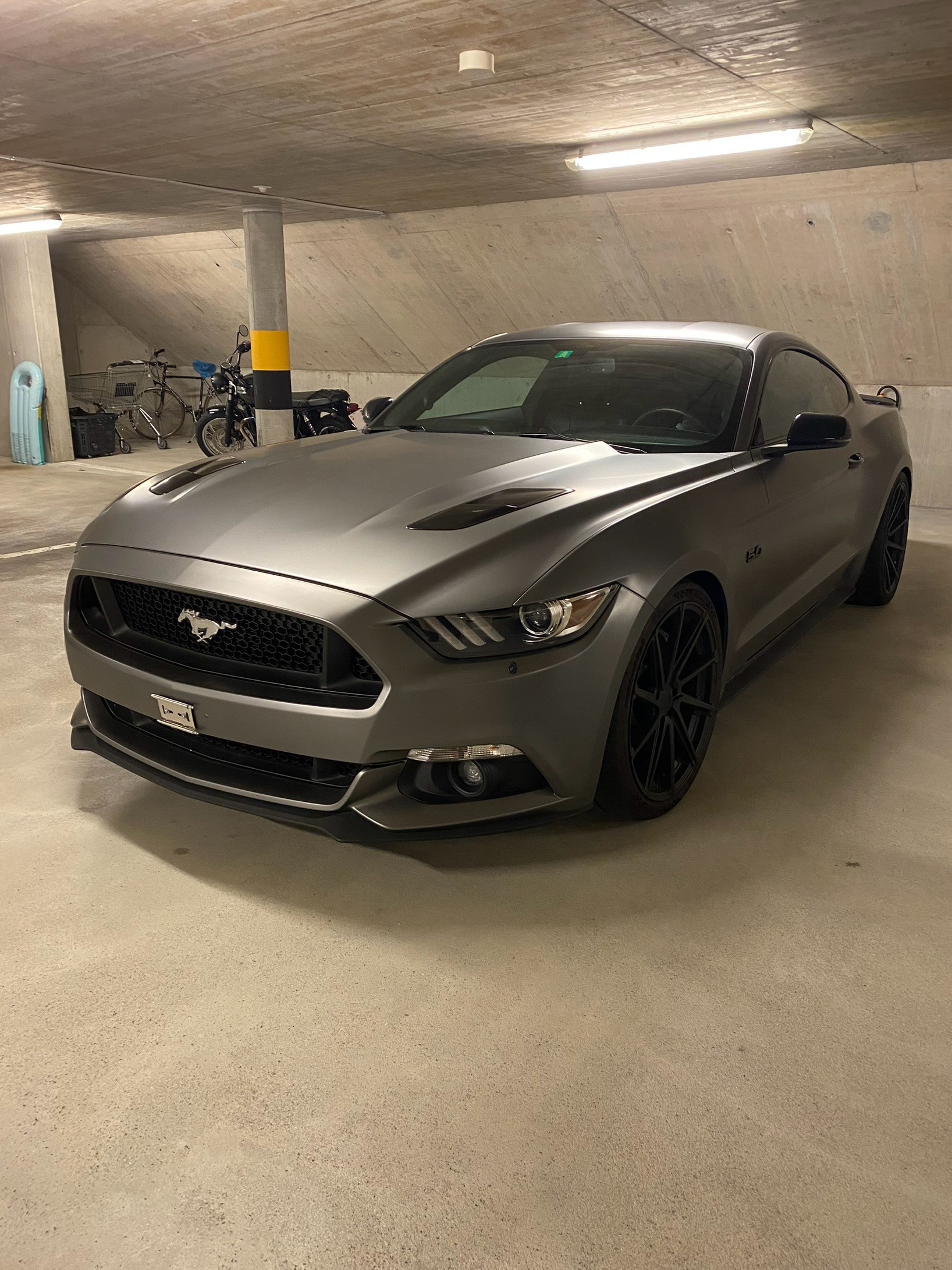 FORD Mustang Fastback 5.0 V8 GT Automat