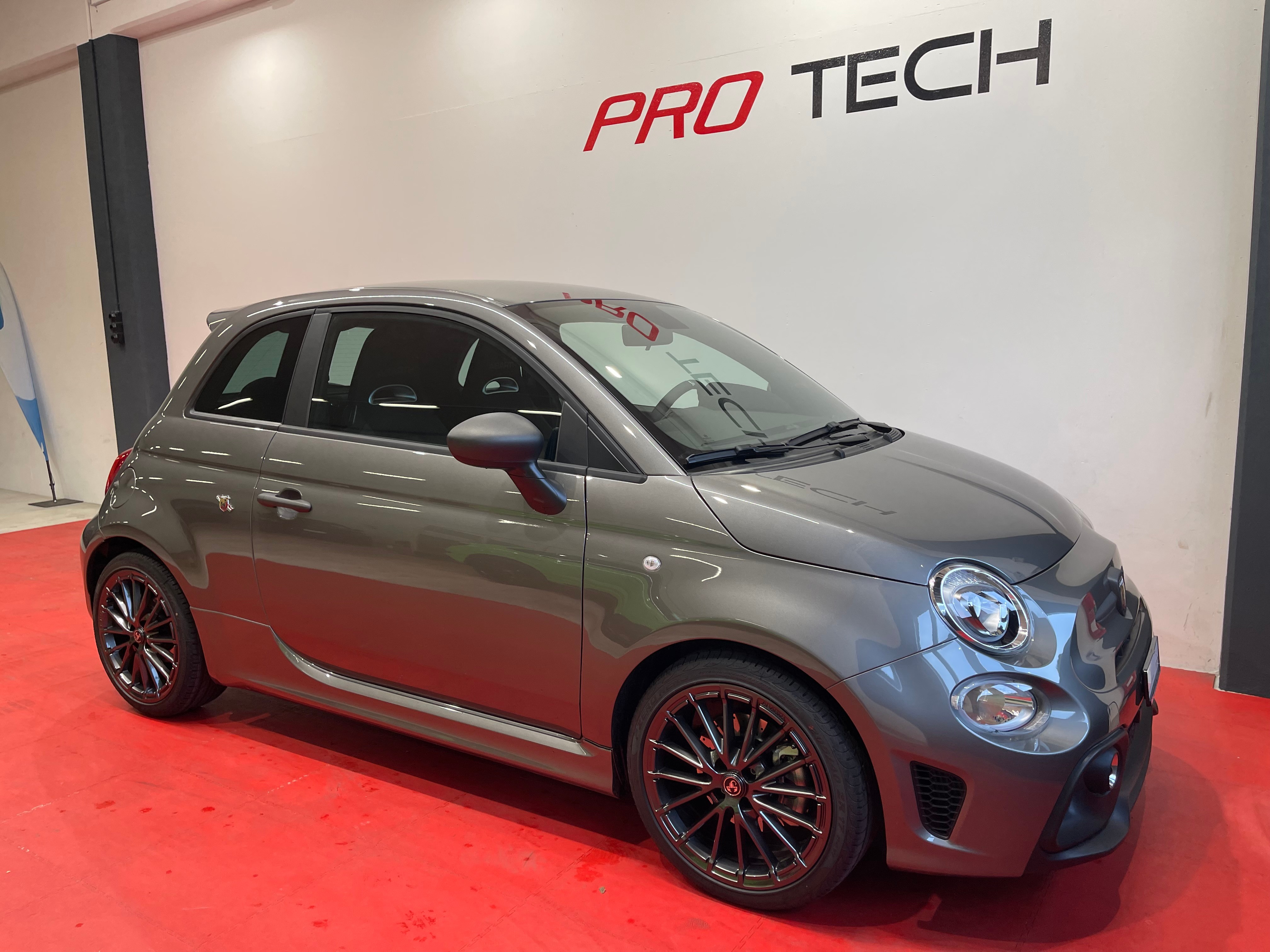 FIAT 595 1.4 16V Turbo Abarth 595