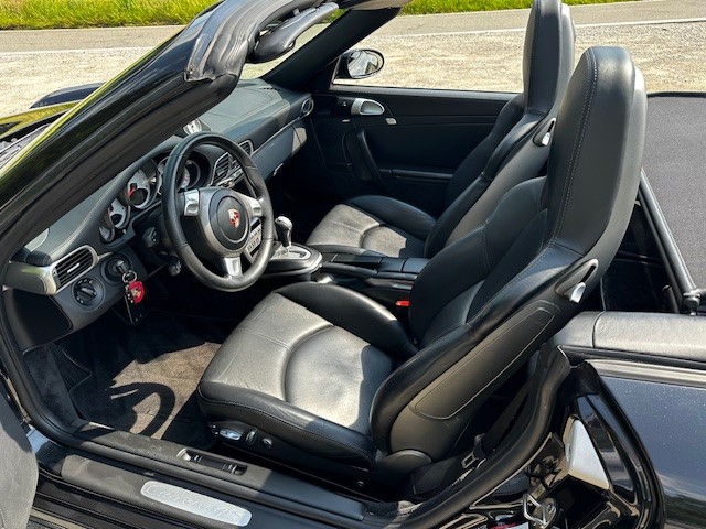 PORSCHE 911 Carrera 4S Cabrio Aut