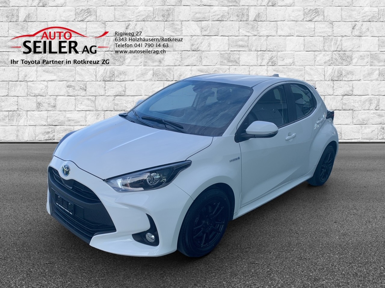 TOYOTA Yaris 1.5 Comfort e-CVT