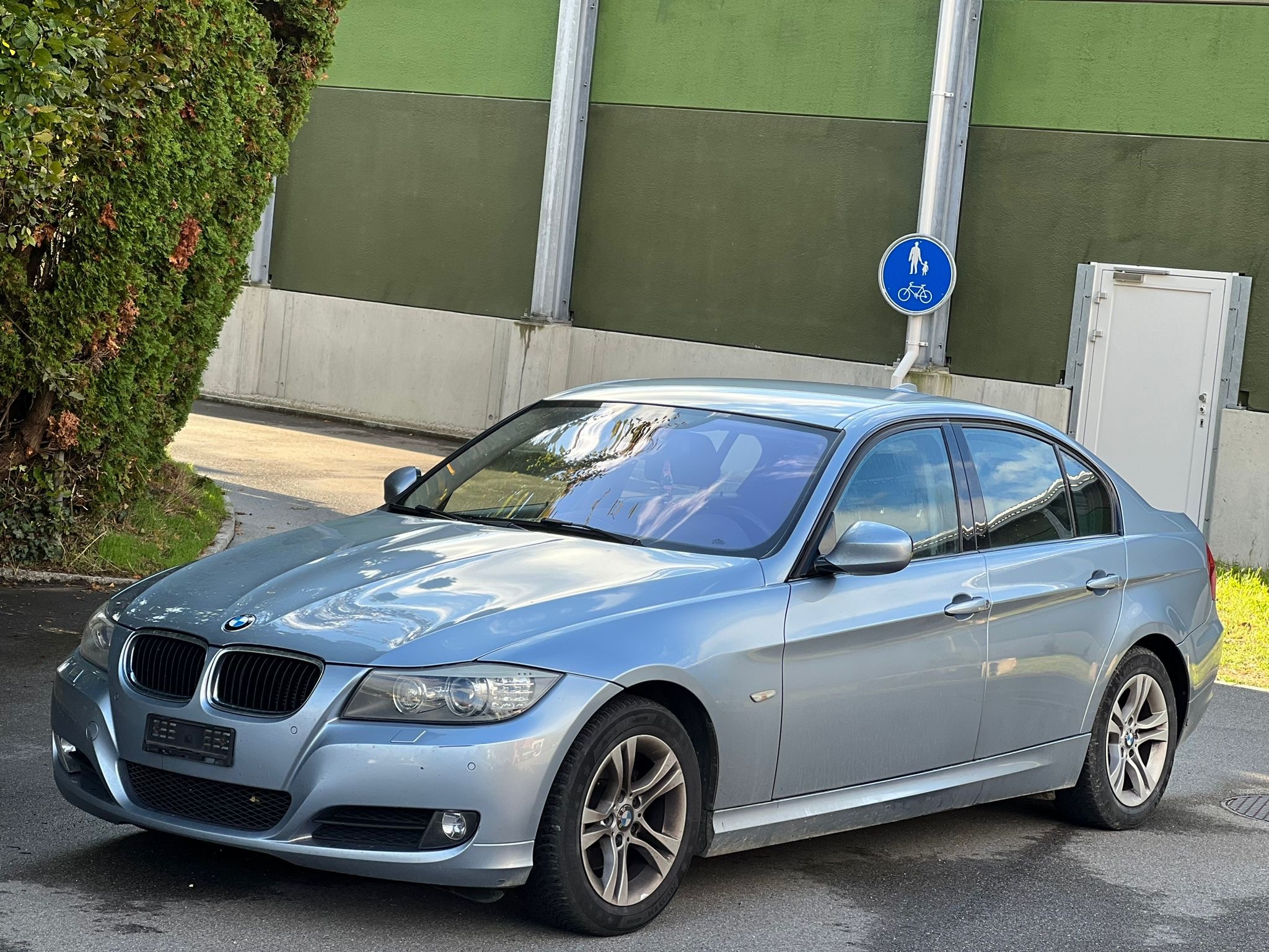 BMW 320i Dynamic Edition