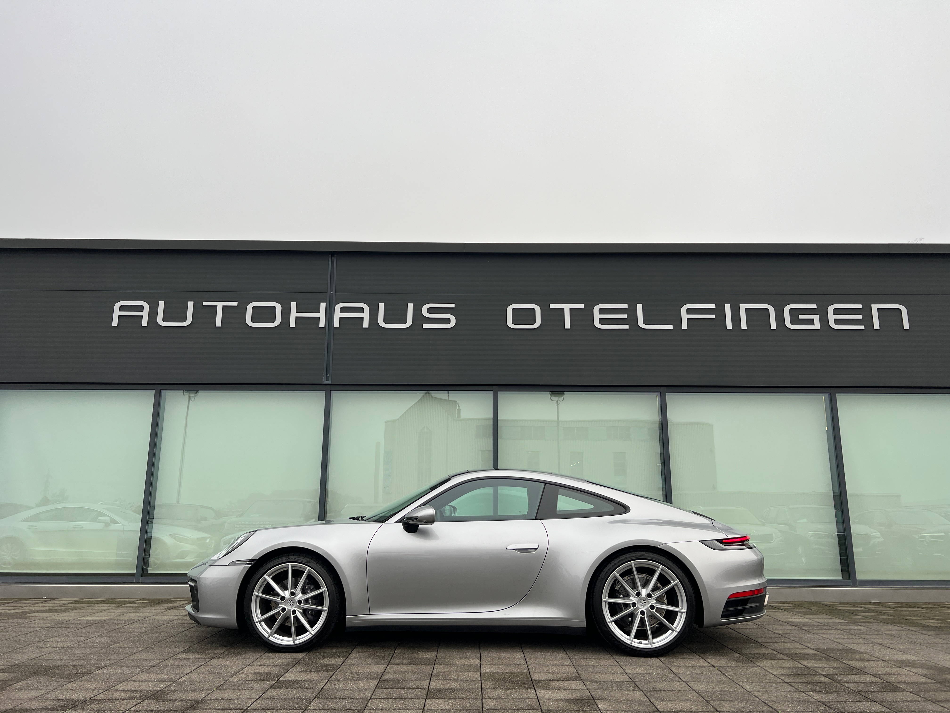 PORSCHE 911 Carrera PDK