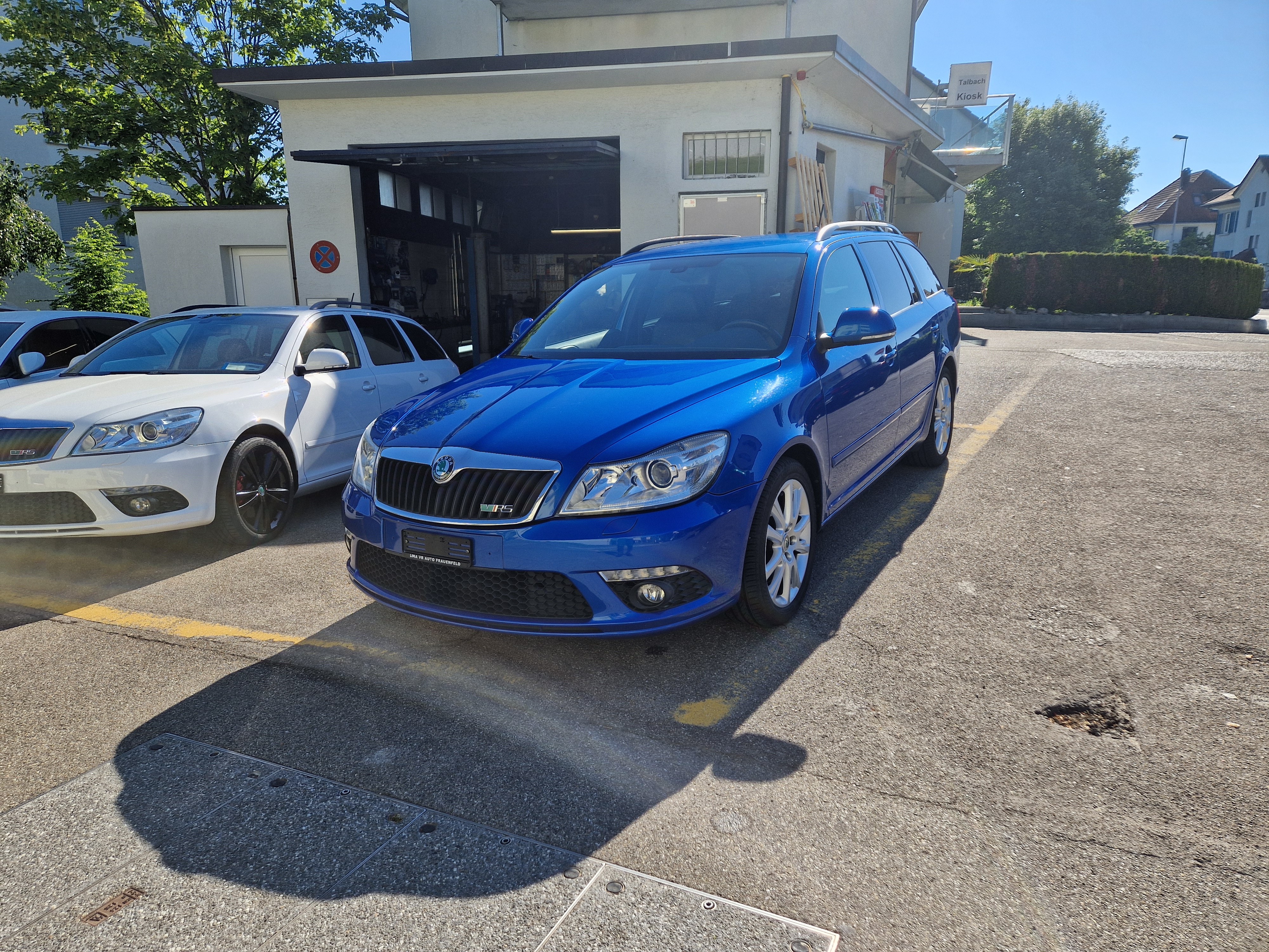 SKODA Octavia Combi 2.0 TSI RS DSG