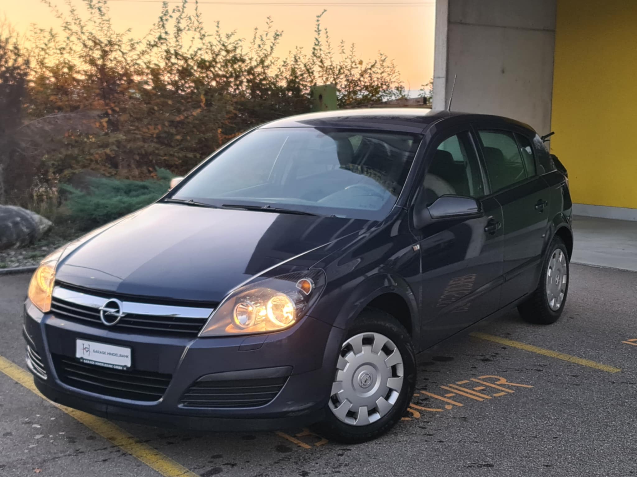 OPEL Astra 1.8i 16V (Essentia)