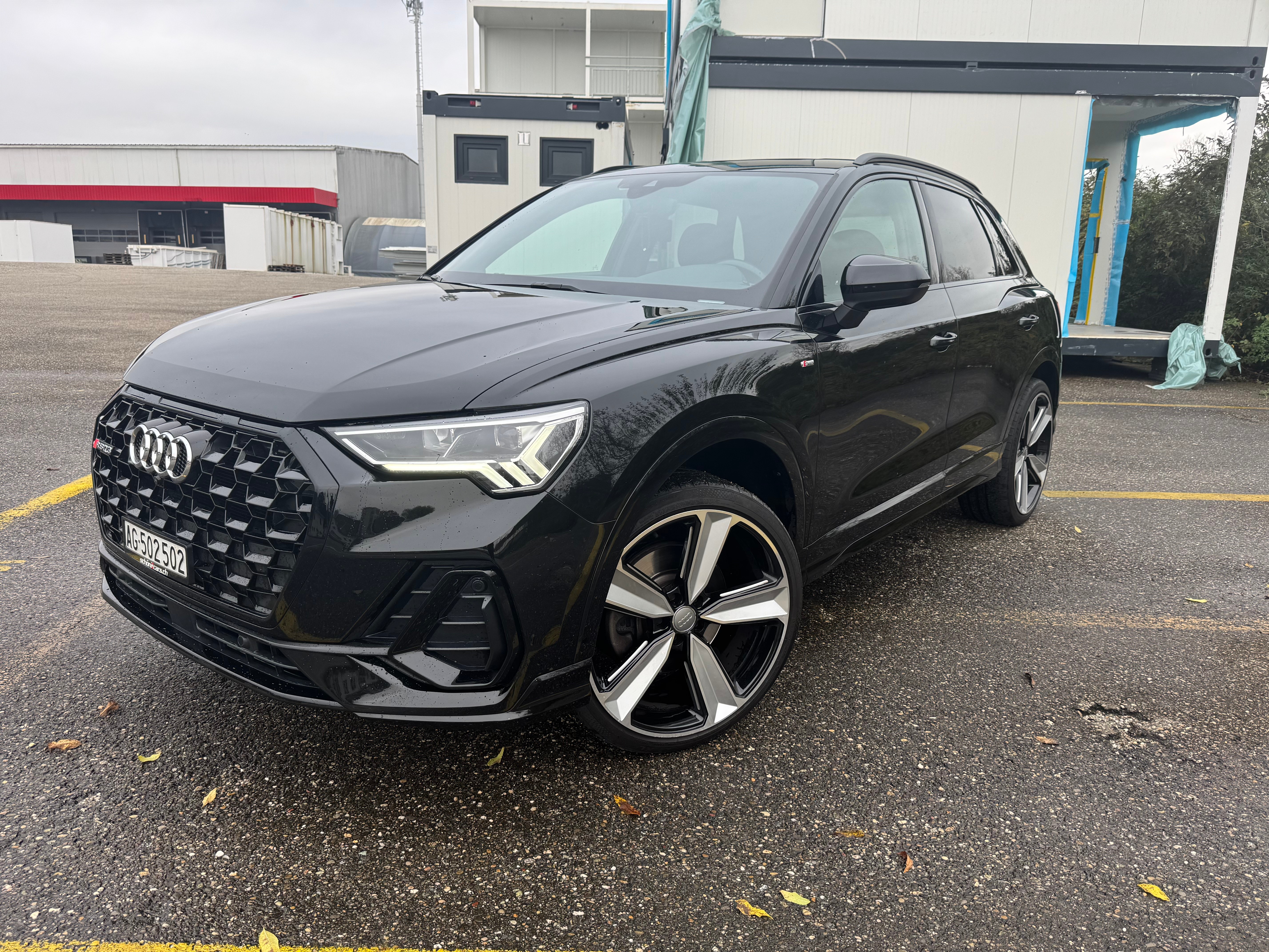 AUDI Q3 40 TDI S line quattro S-tronic