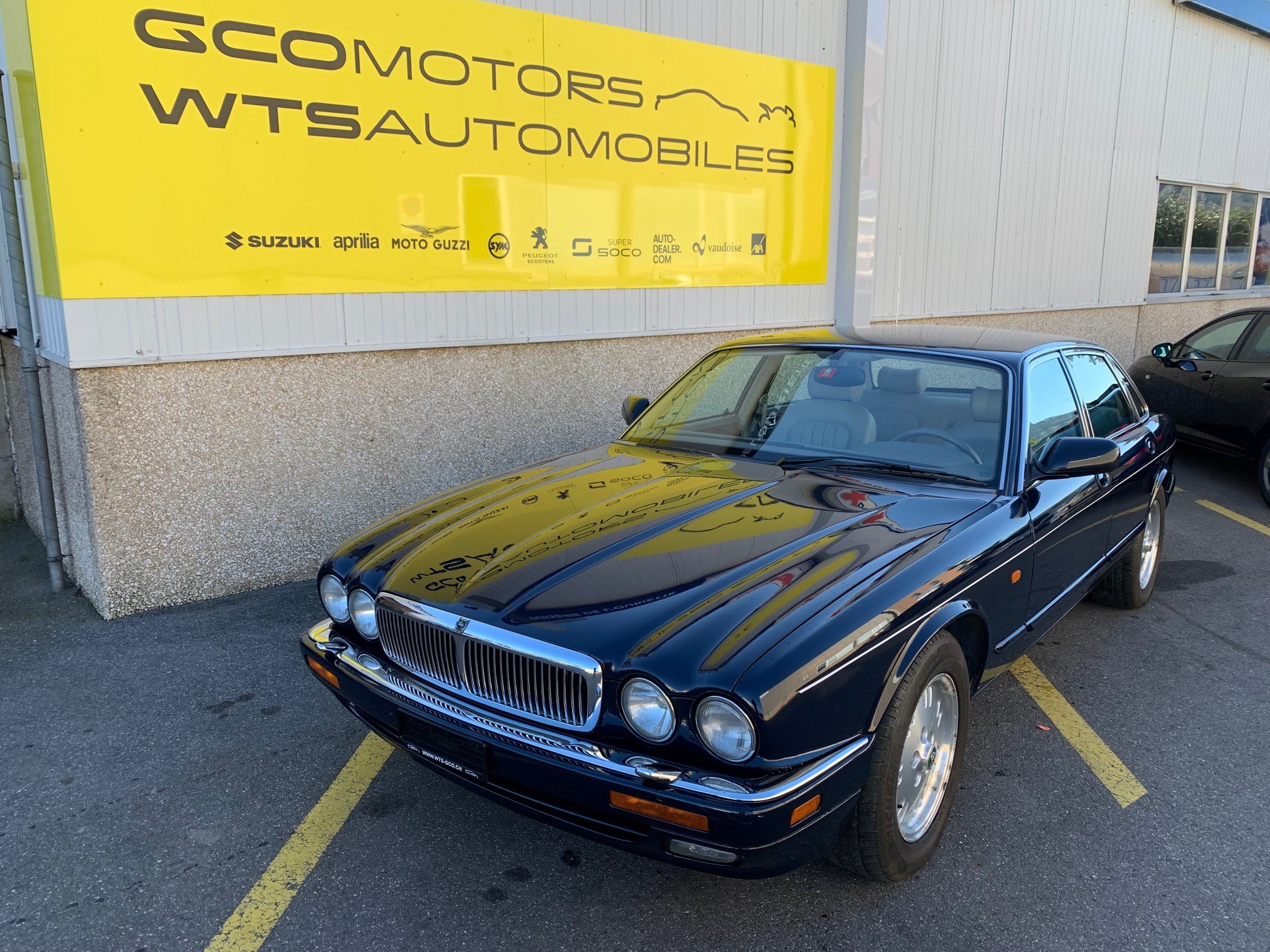 JAGUAR XJ 4.0 Sovereign