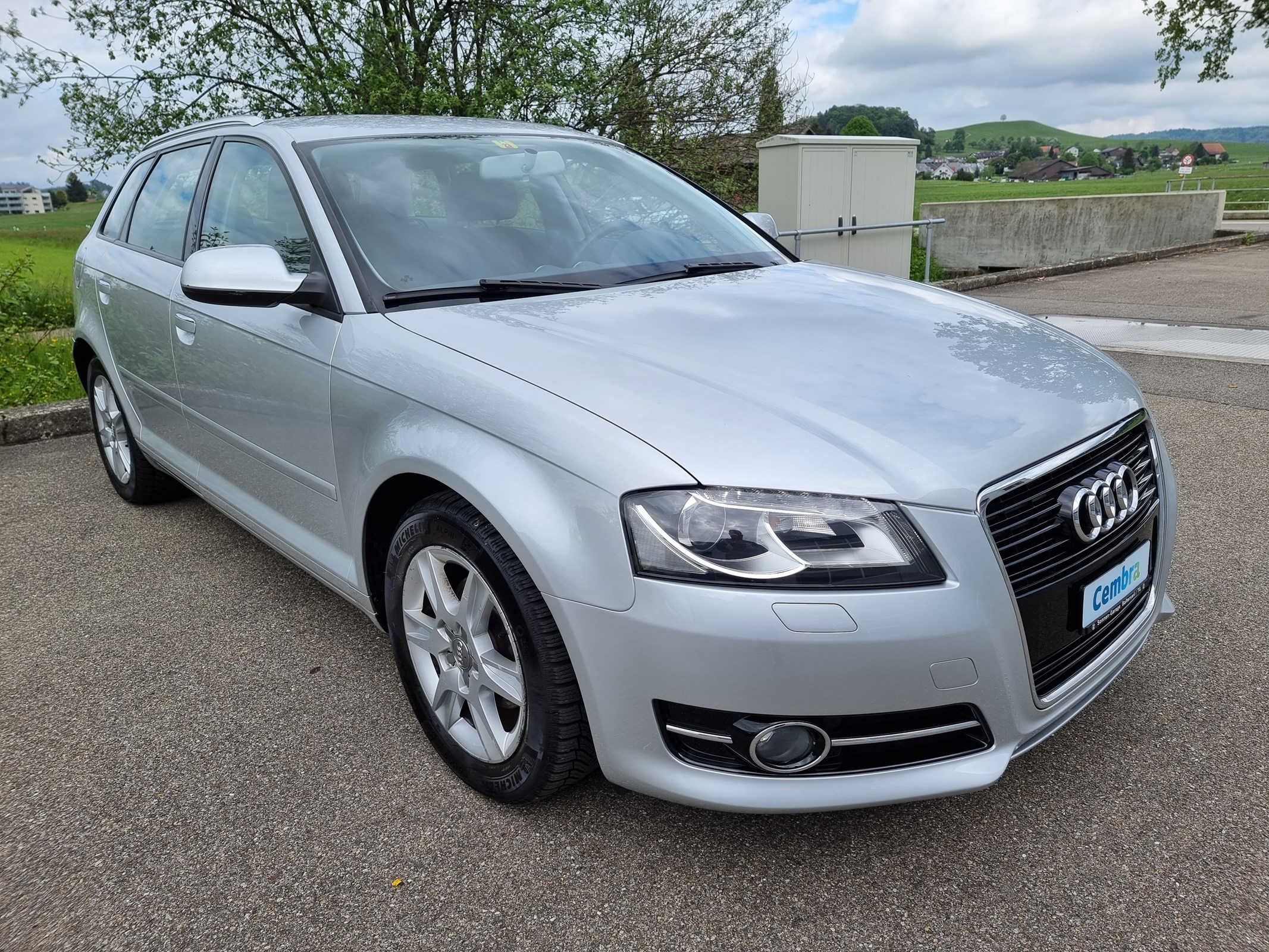 AUDI A3 Sportback 1.2 TFSI Ambiente*Automat*AB:MFK und Service*Tempomat,*USB,*AUX Anschluss*, S-tronic