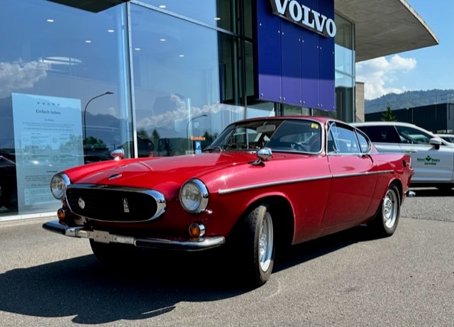 VOLVO P1800 E