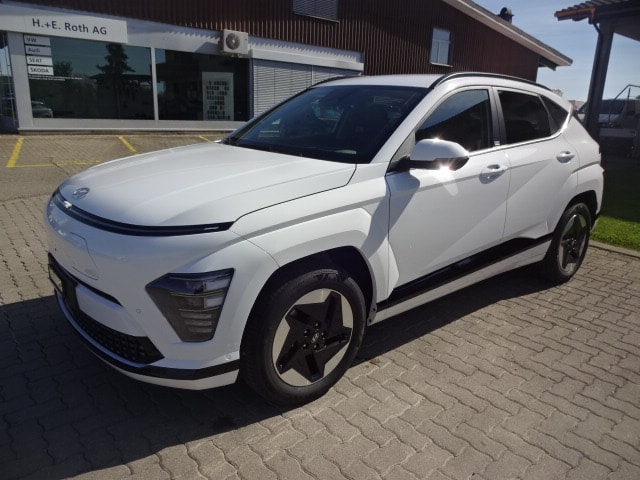 HYUNDAI Kona EV 65.4 kWh Amplia