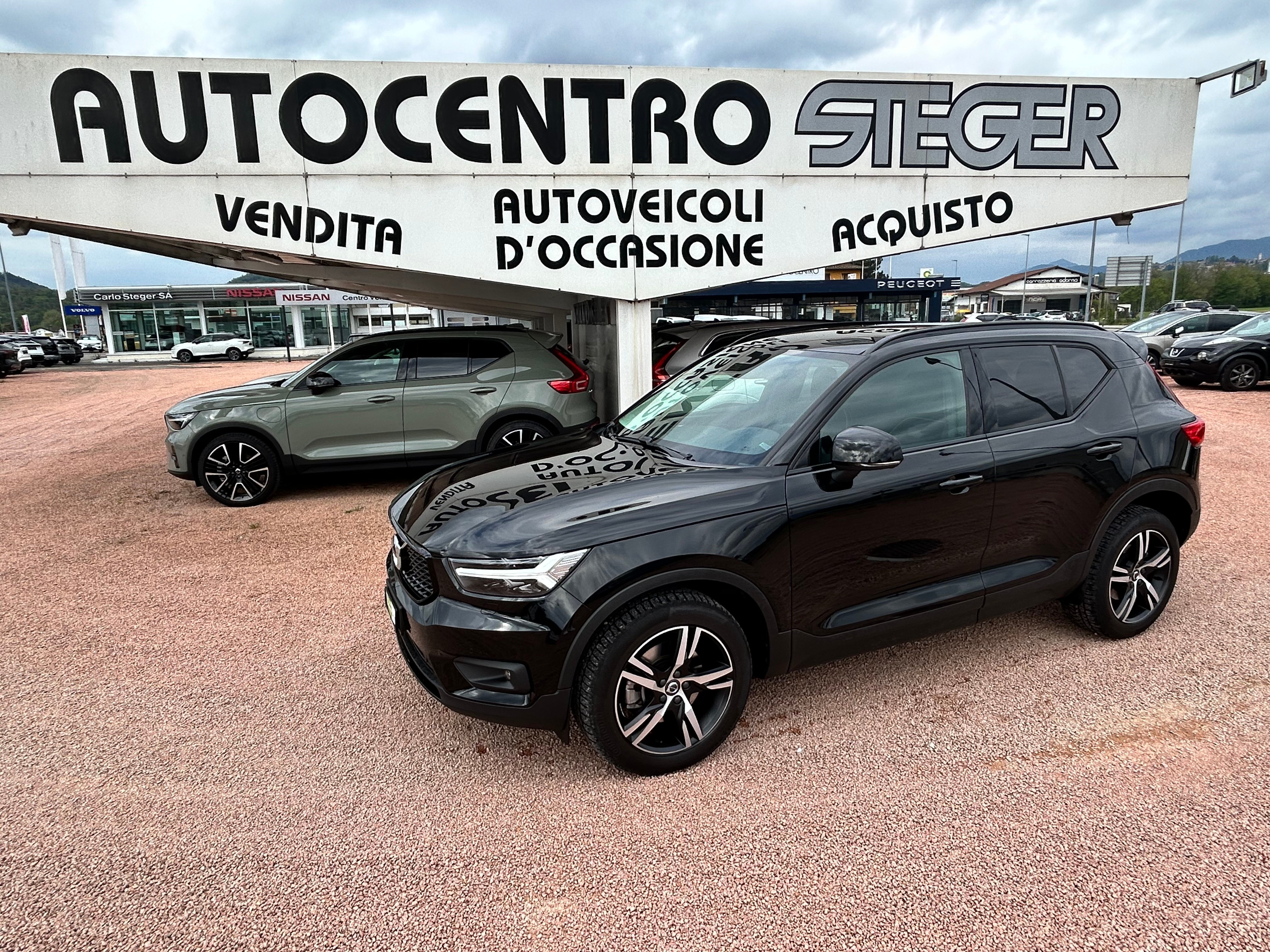 VOLVO XC40 T4 AWD R-Design Geartronic