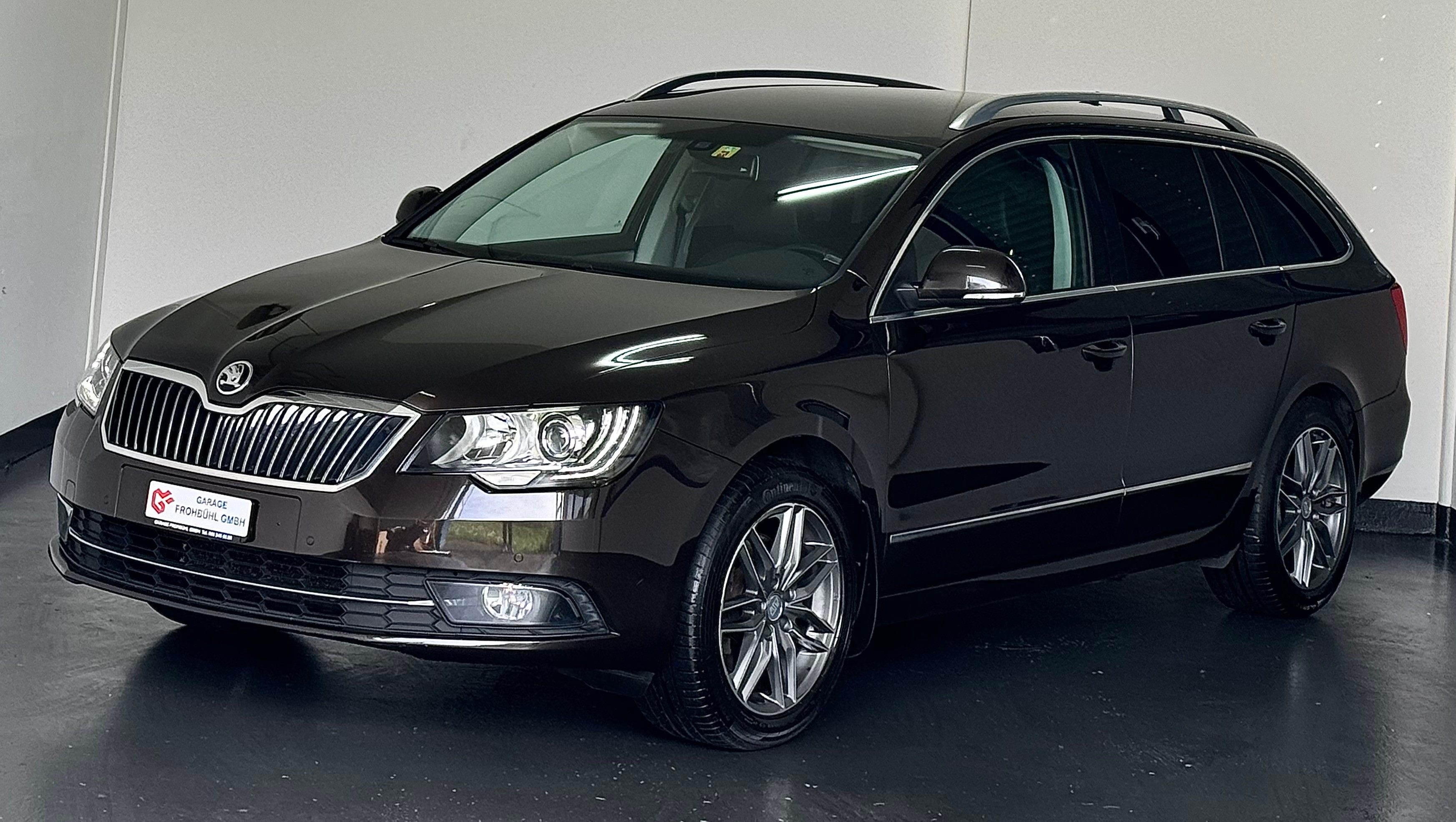 SKODA Superb 2.0 TDi Laurin & Klement 4x4 DSG