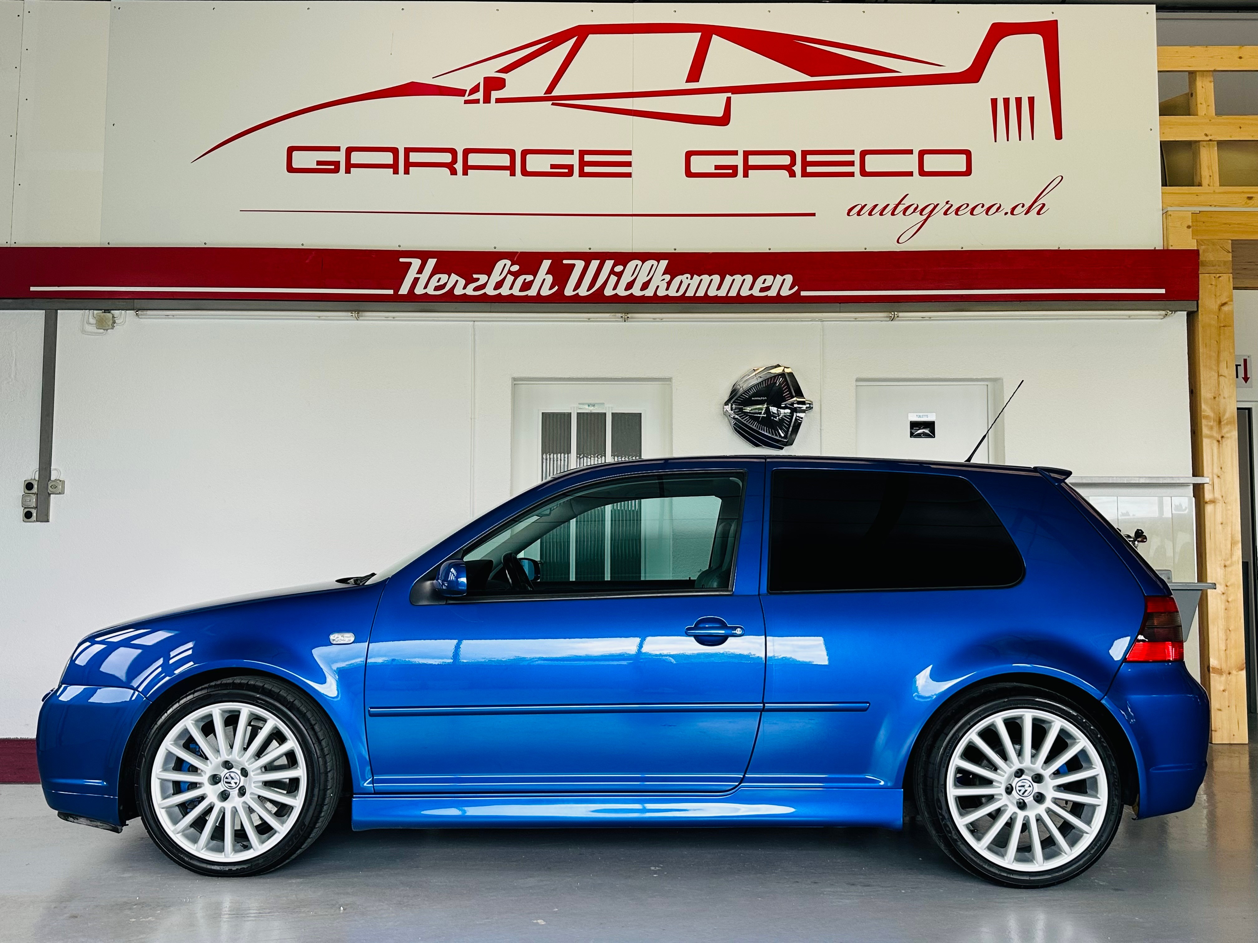 VW Golf R32 4Motion