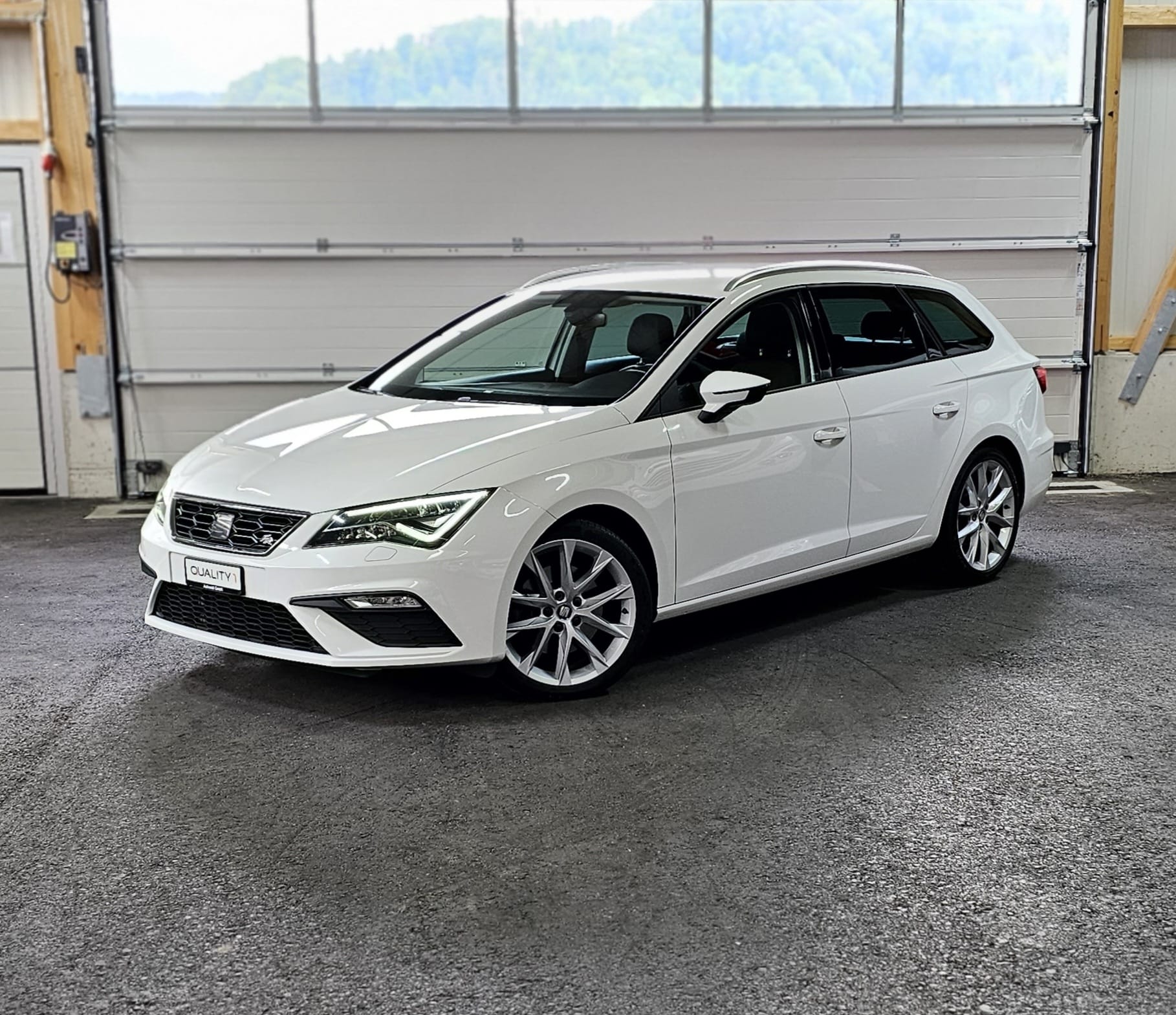 SEAT Leon ST 2.0 TSI FR DSG