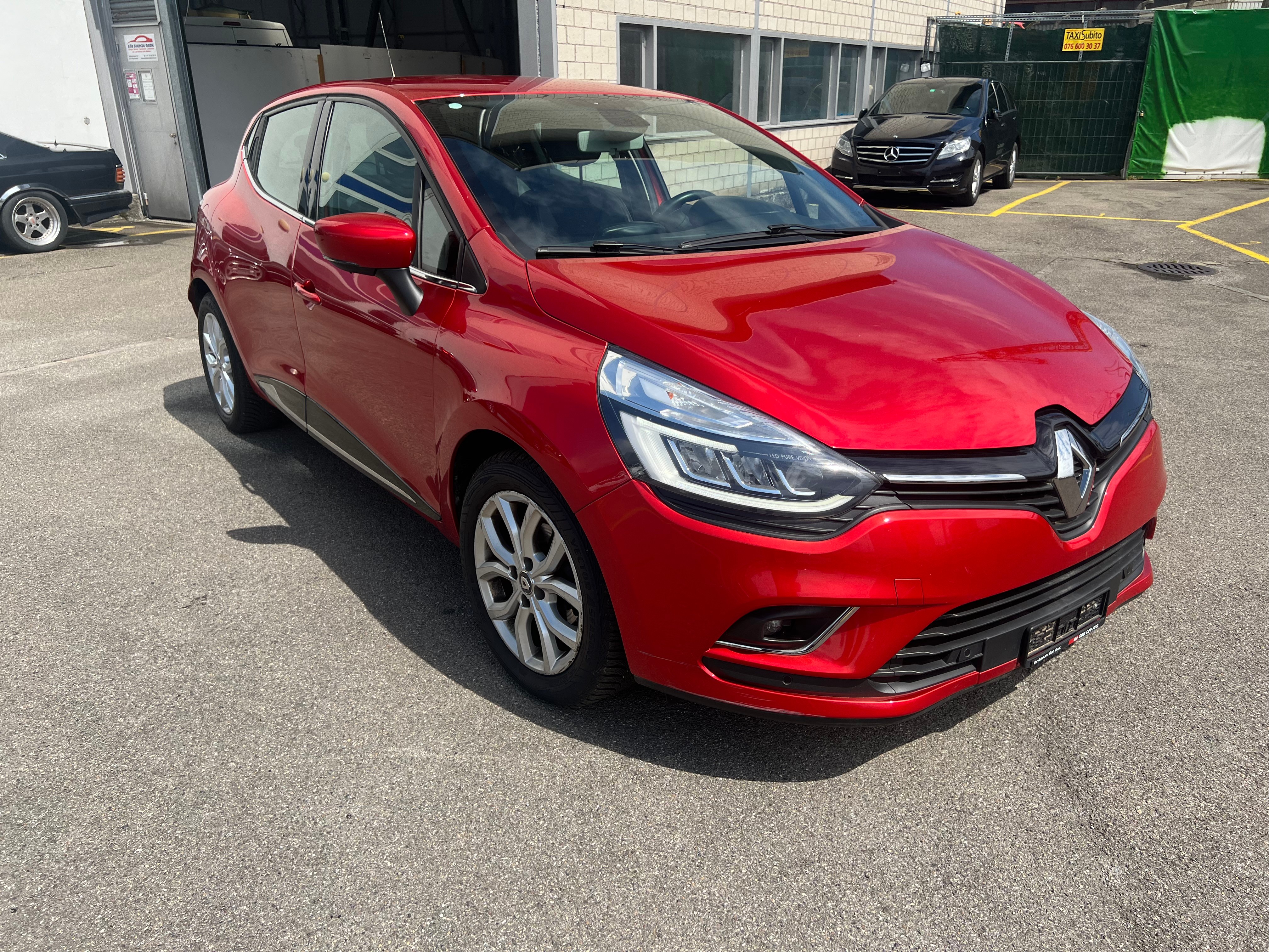 RENAULT Clio 0.9 Intens