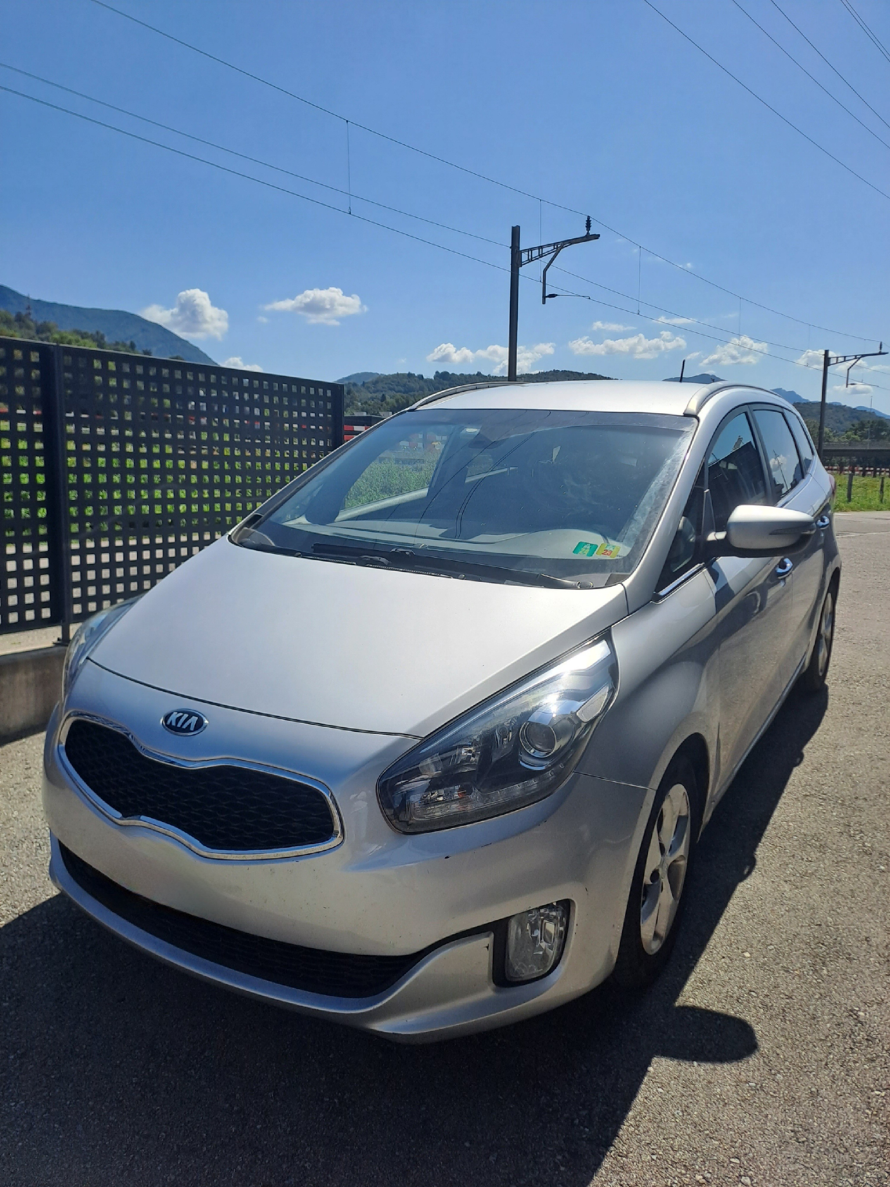 KIA Carens 1.7 CRDi Trend