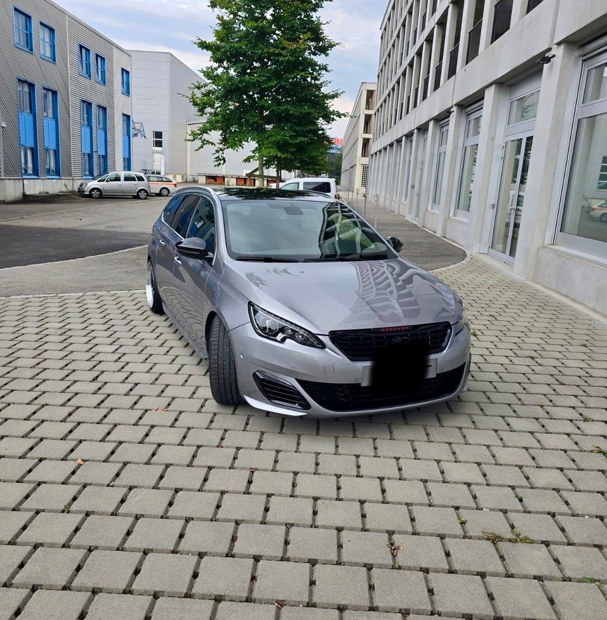 PEUGEOT 308 SW 2.0 BlueHDI GT Automatic