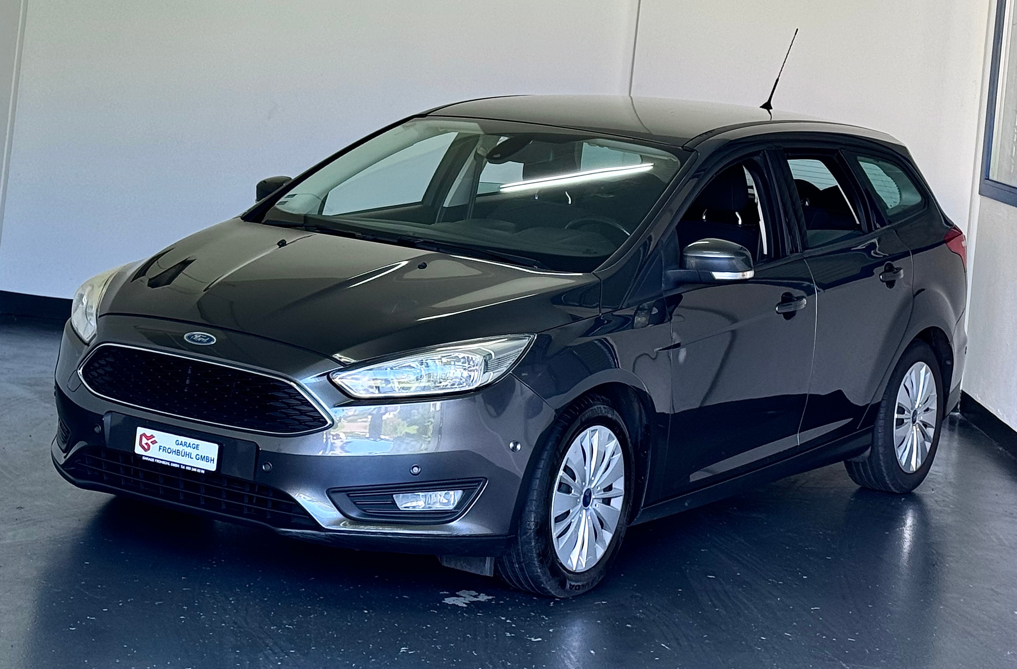 FORD Focus 1.5 SCTi Business Automatic