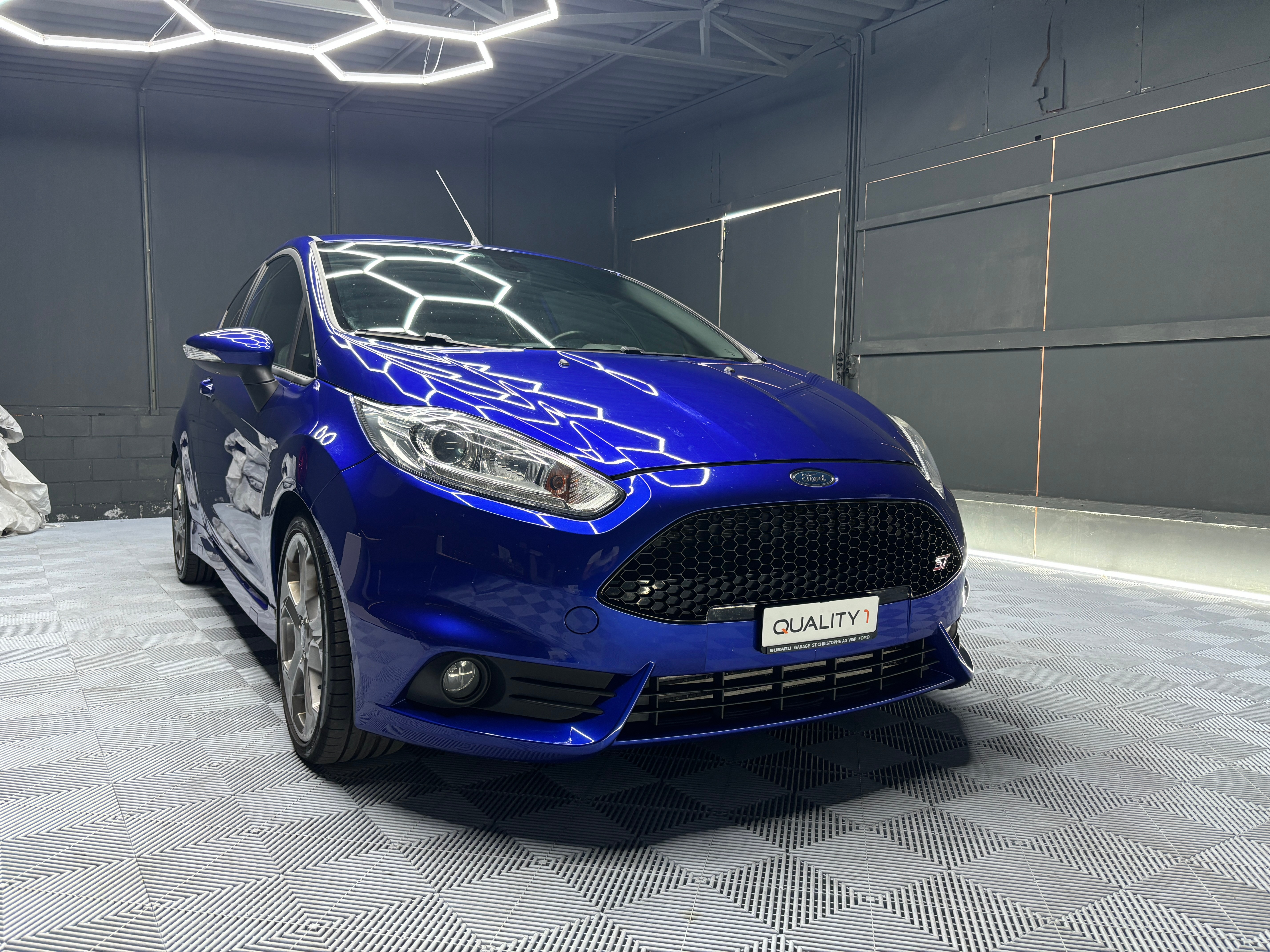 FORD Fiesta 1.6 SCTi ST-2