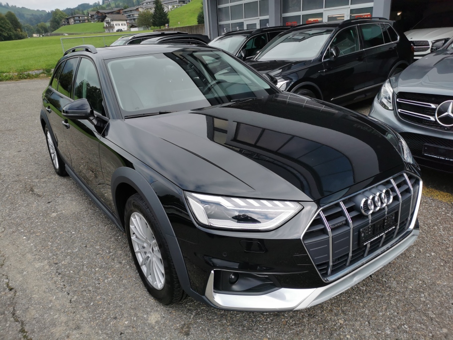 AUDI A4 allroad 40 TDI Attraction quattro tiptronic