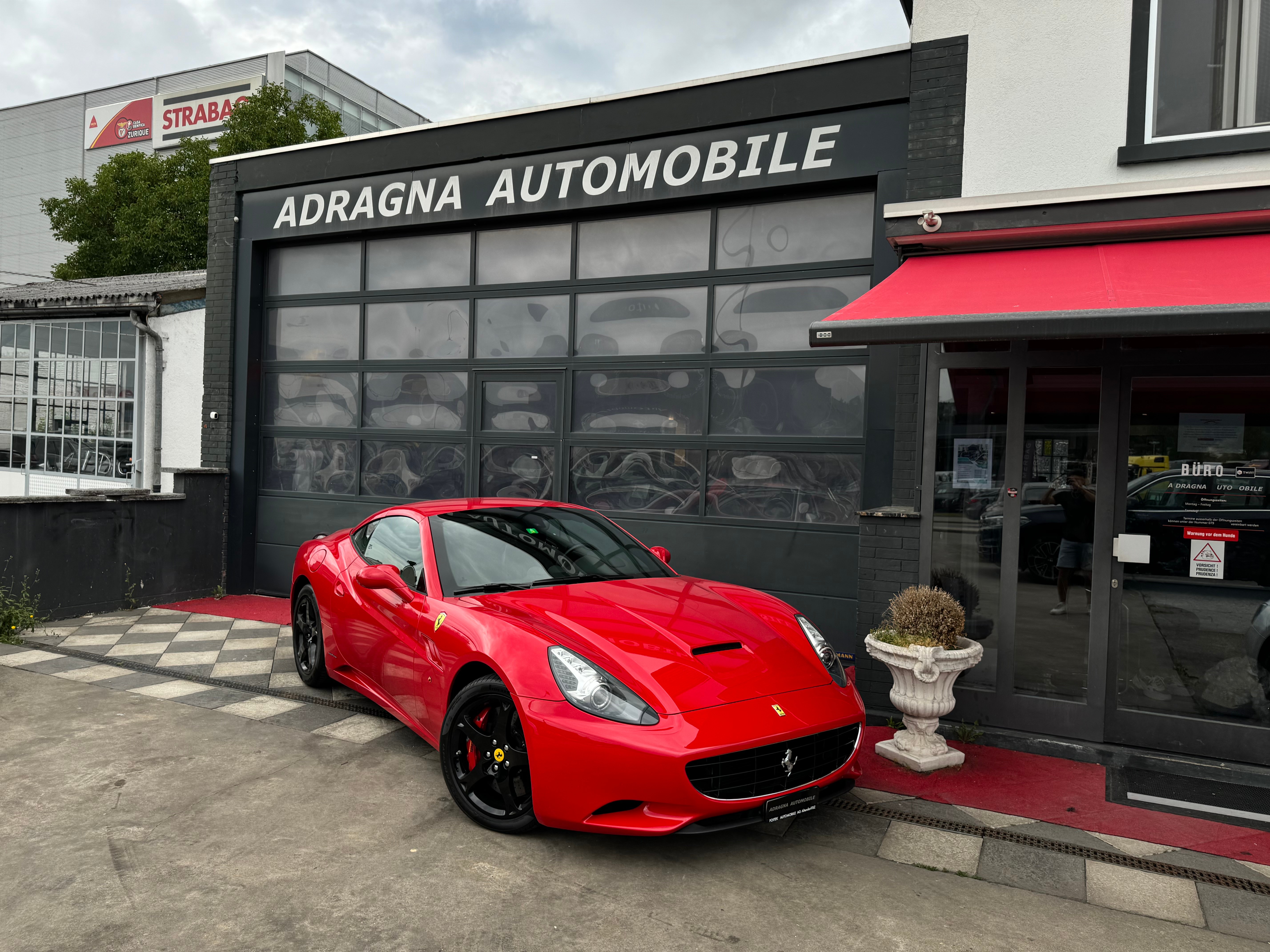 FERRARI California 4.3 V8