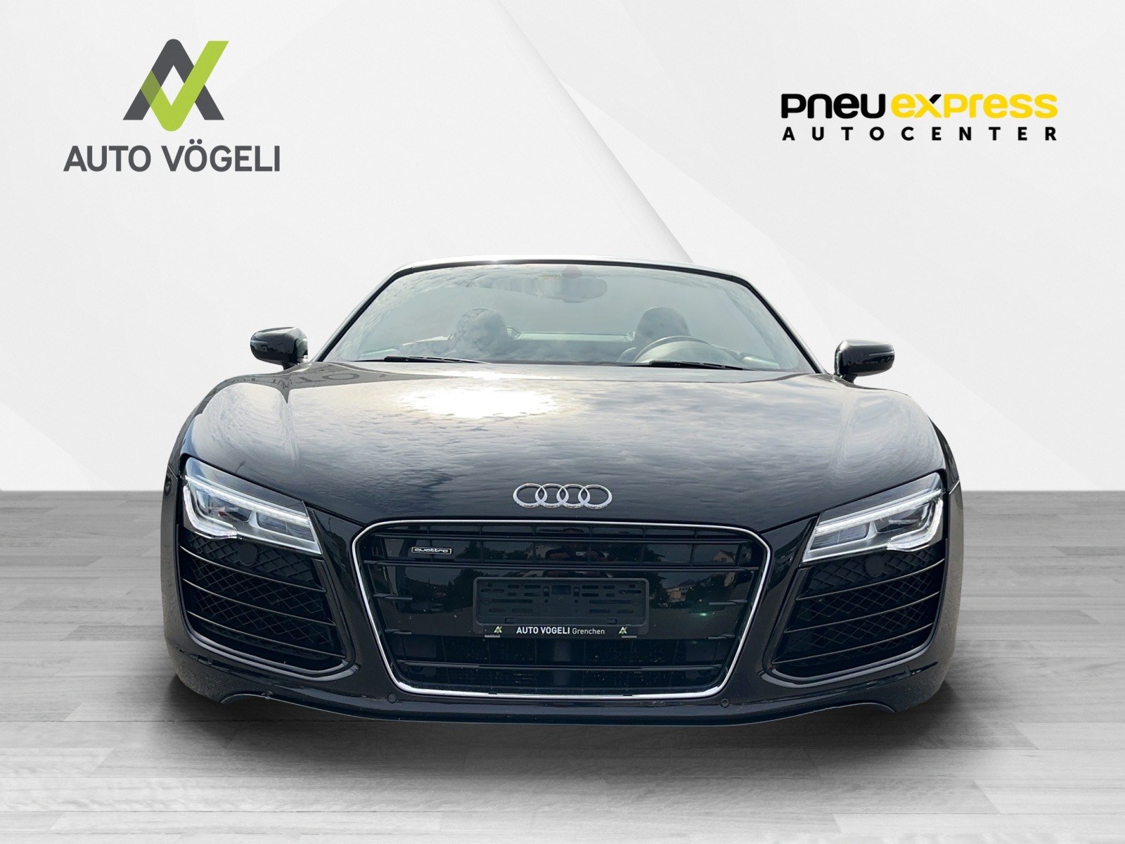 AUDI R8 Spyder 4.2 FSI V8 quattro S-Tronic