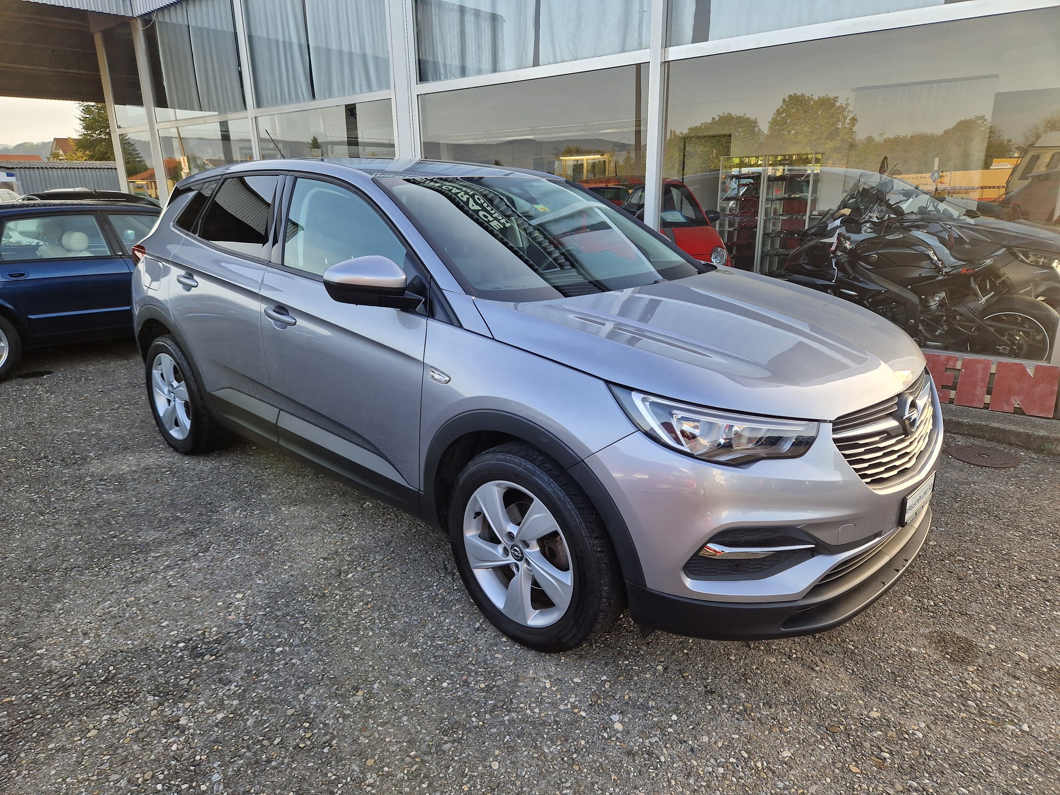 OPEL Grandland X 1.2i TP Enjoy Automatik